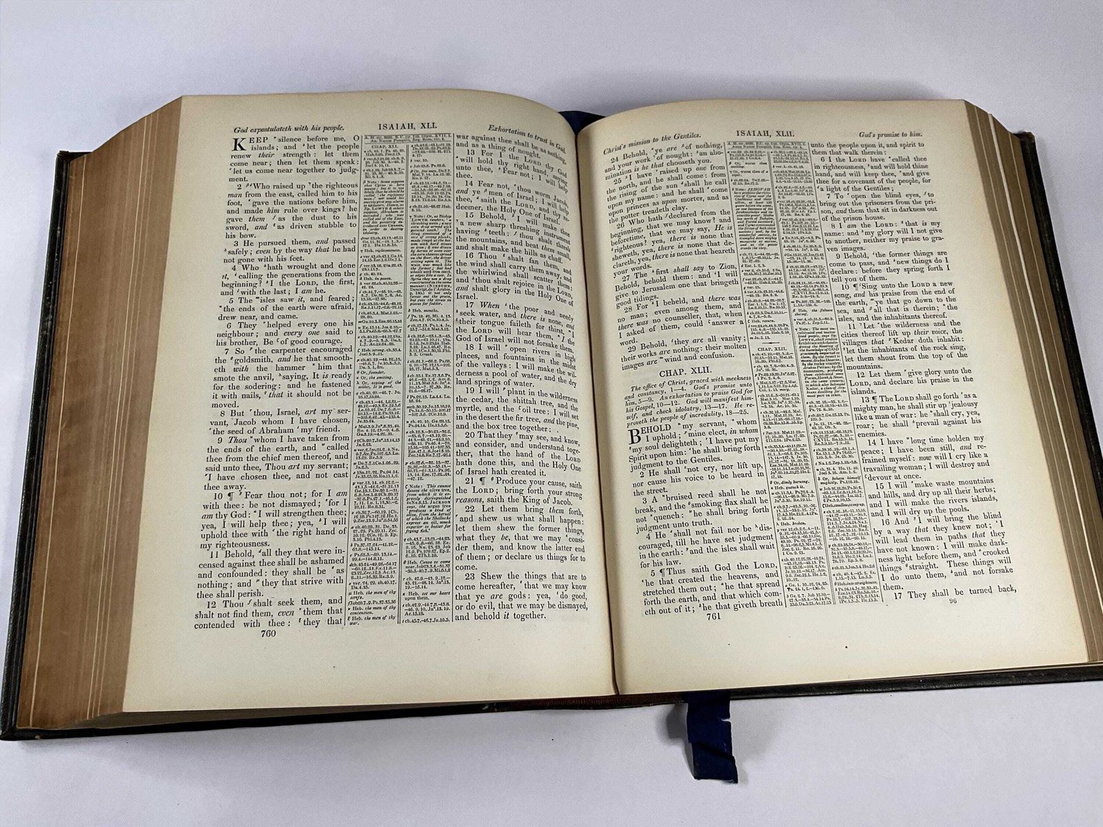 photo furniture Bagster’s Comprehensive Bible – Victorian Full Leather Family Edition – C.1860