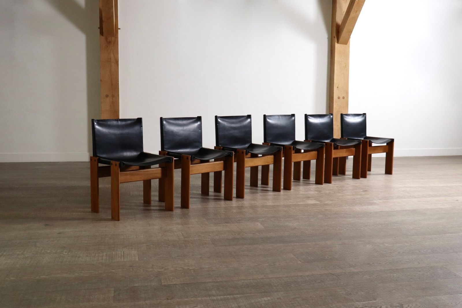 Set Van 6 'Monk' Eetkamerstoelen Van Afra En Tobia Scarpa Voor Molteni, Italië, 1974