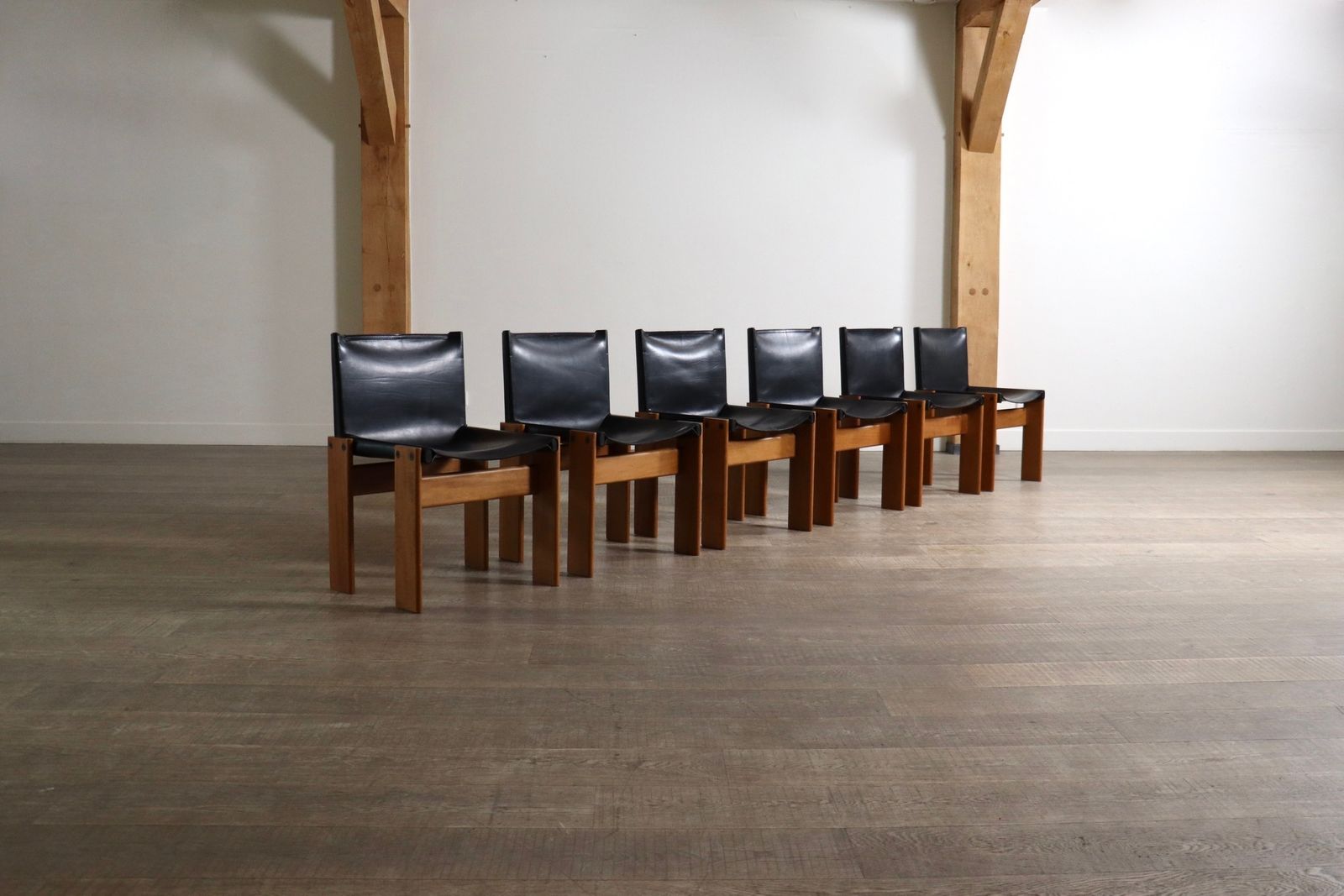 Set Van 6 'Monk' Eetkamerstoelen Van Afra En Tobia Scarpa Voor Molteni, Italië, 1974 photo for sale