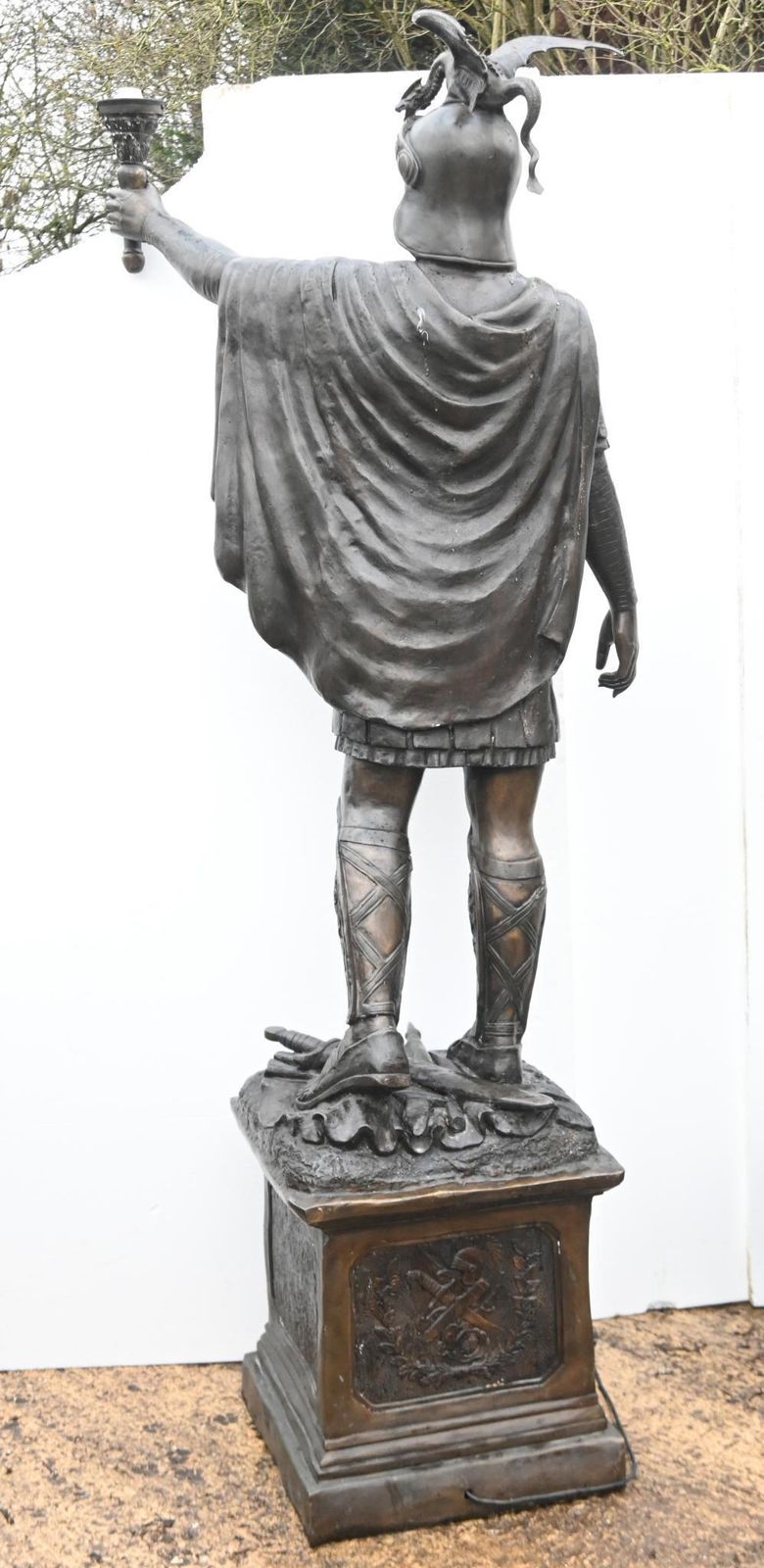 photo furniture Xl Bronze Roman Gladiator Statues Lamps Figures 8 Ft 246 Cm Security Guards