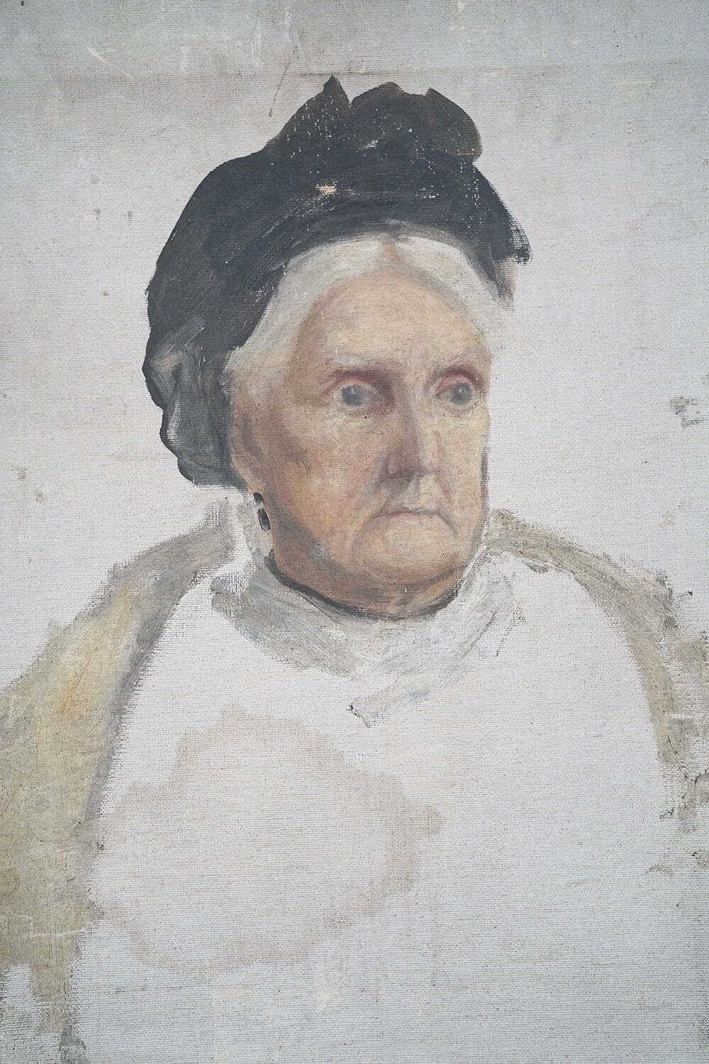 A Late Victorian Unfinished Oil On Canvas Portrait Of An Elderly Lady C.1880 photo 380.0
