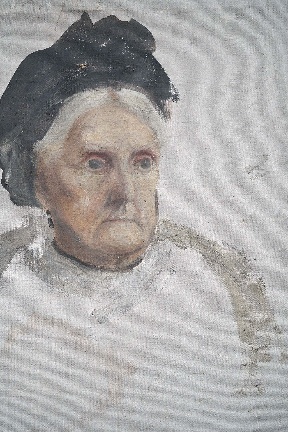 A Late Victorian Unfinished Oil On Canvas Portrait Of An Elderly Lady C.1880 photo vinterior