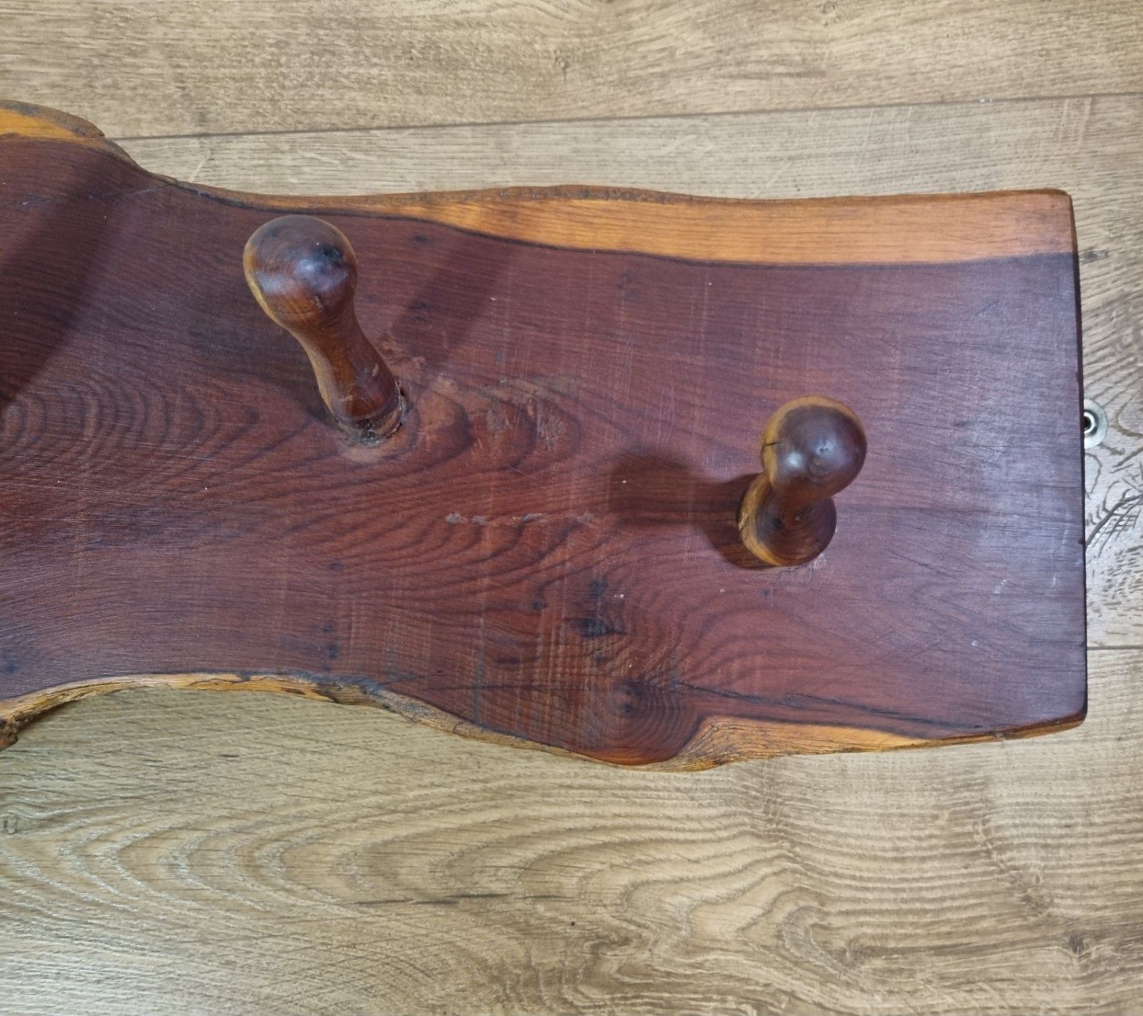 Vintage Yew Coat Rack Live Waney Edge 5 Wooden Peg Hook Rustic Heavy Reclaimed photo 100.0