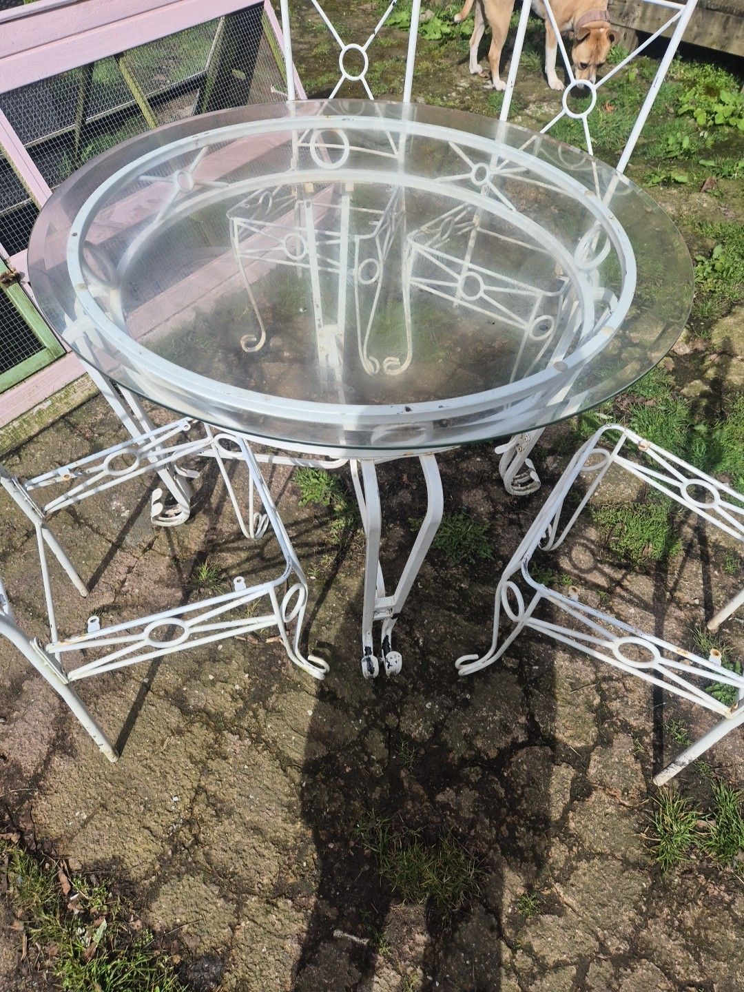 Vintage White Ornate Metal Framed Round Garden/Outdoor Table & 4 Matching Chairs photo Garden Furniture