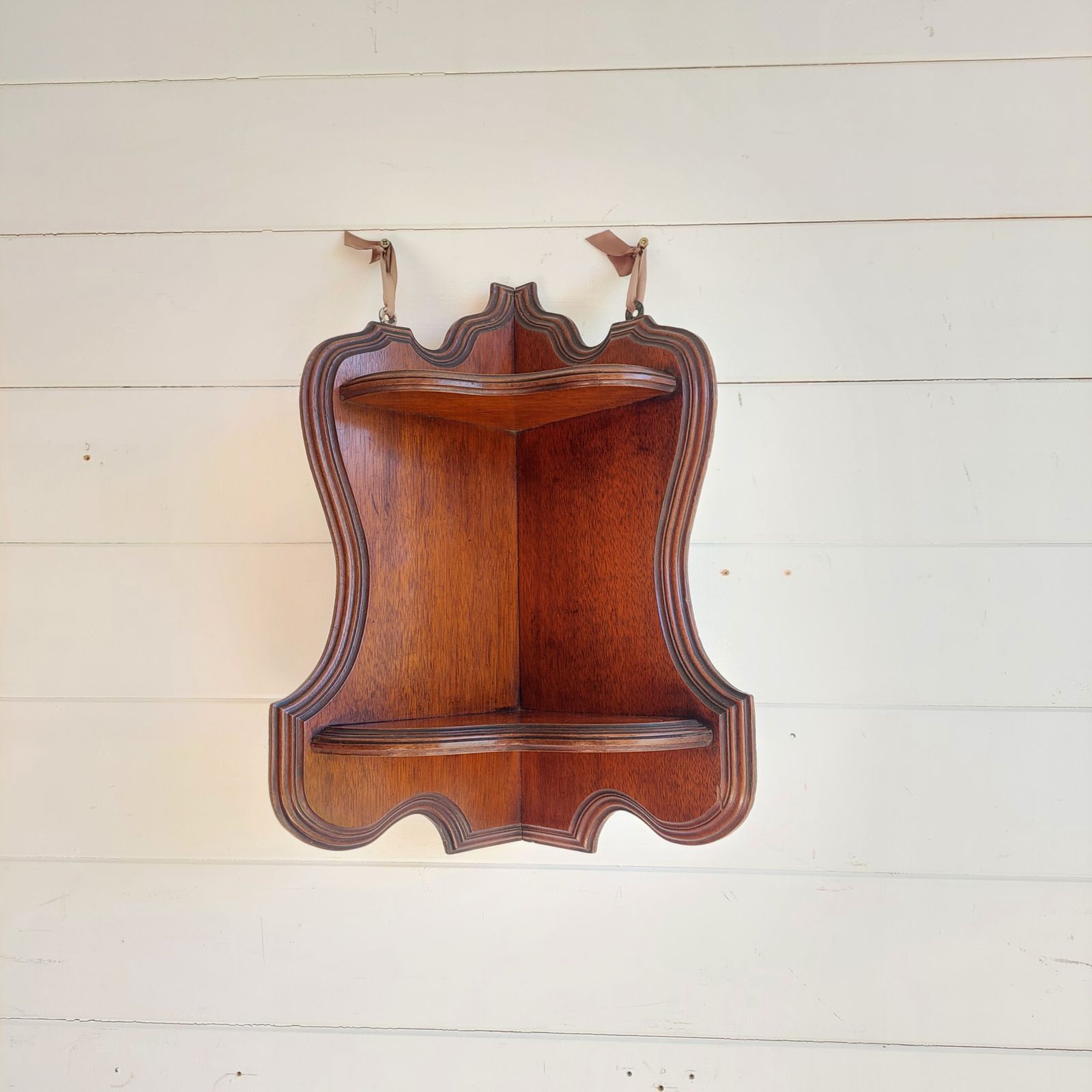 photo vinterior Antique Mahogany Corner Shelf Wall Shelving Hanging Shelf Unit 19th Century