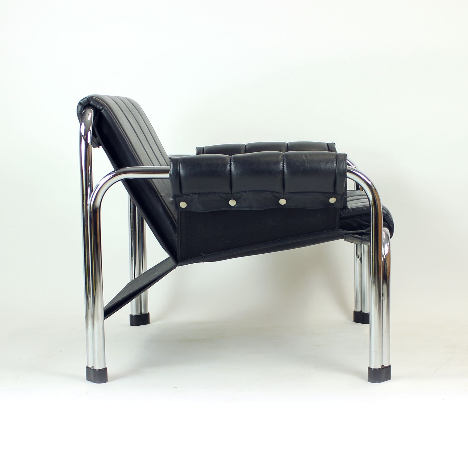 photo furniture Lounge Chair By Viliam Chlebo In Chrome And Leatherette, Kodreta 1980s