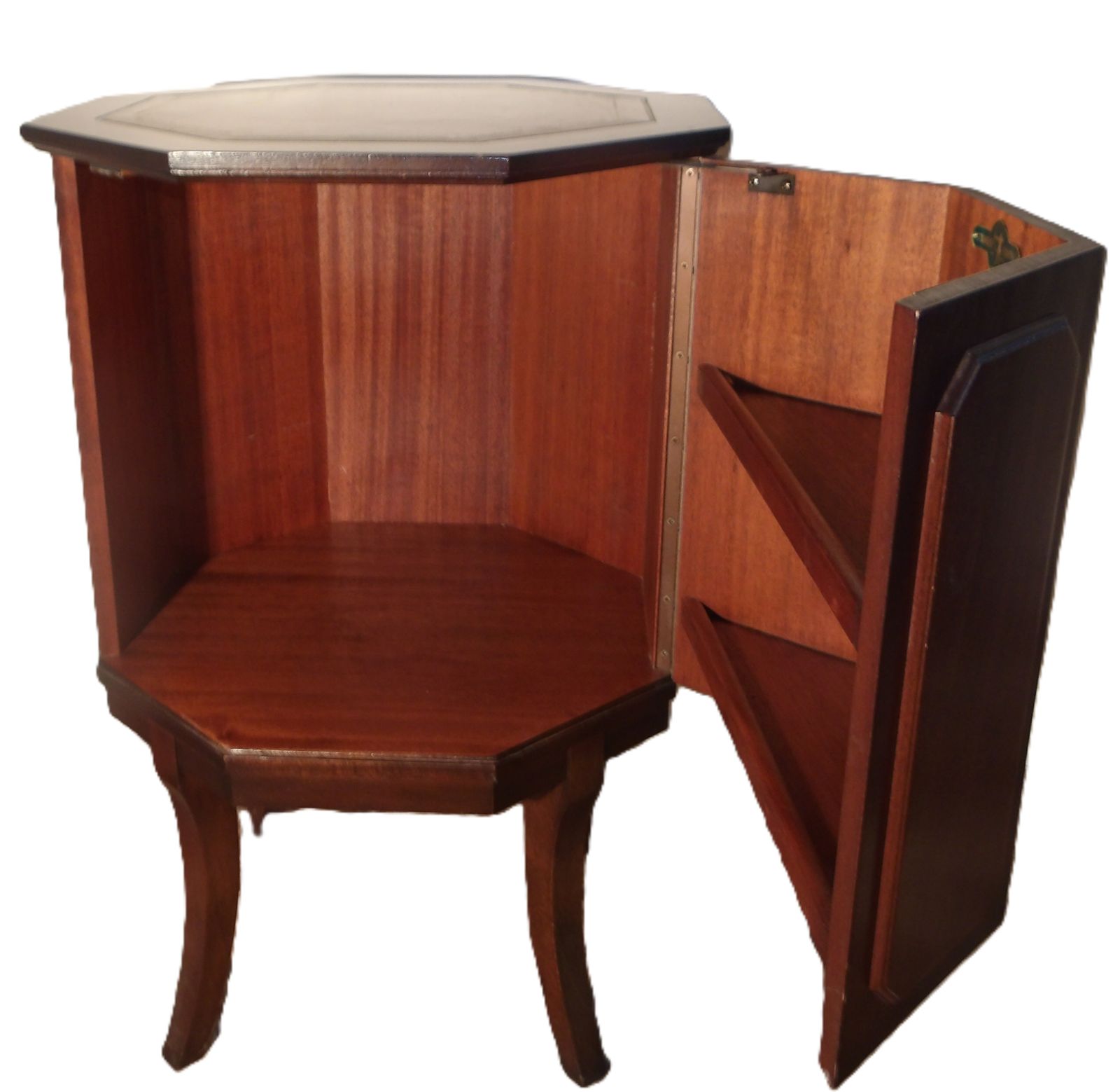 Drinks Cabinet / Cellarette photo furniture