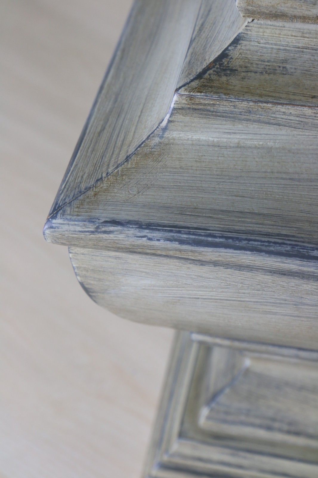 Table Lamp Vintage Large Ethnic Pagoda Shaped Wooden Lamp Distressed Grey Finish photo vintage