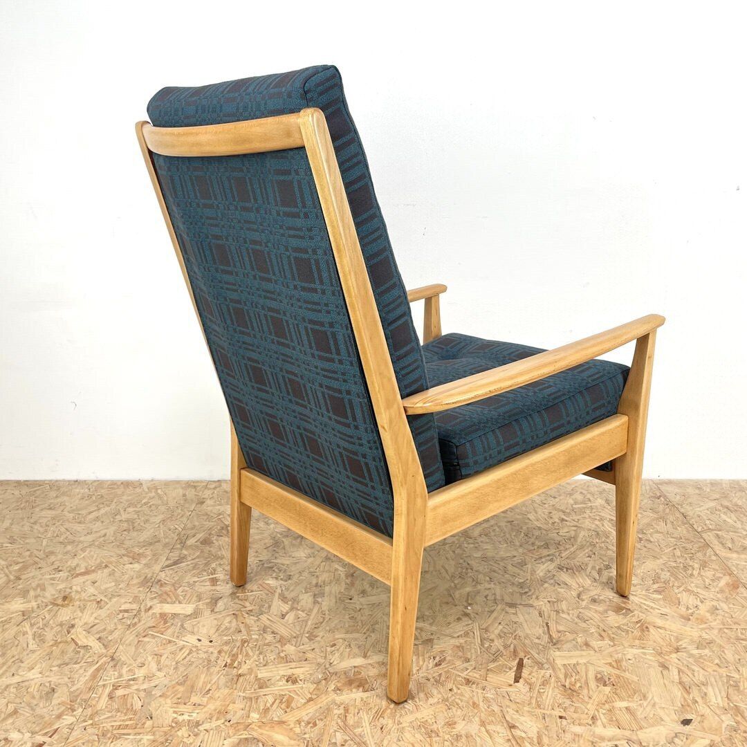Mid Century Arm Chair By Cintique photo 475.0