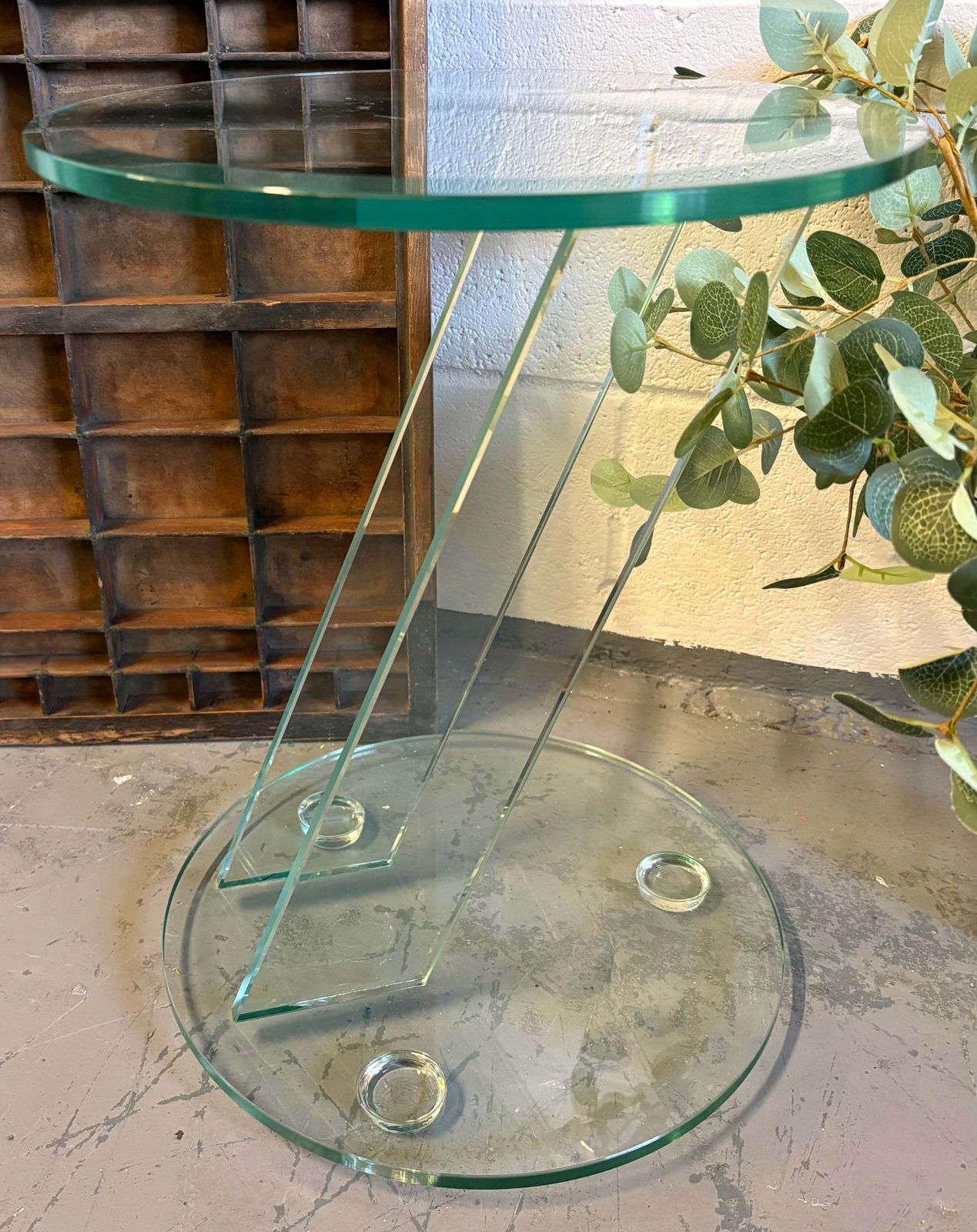 Vintage Italian 1980’s Tempered Glass Modern Side / Drinks Table Original Unique Furniture