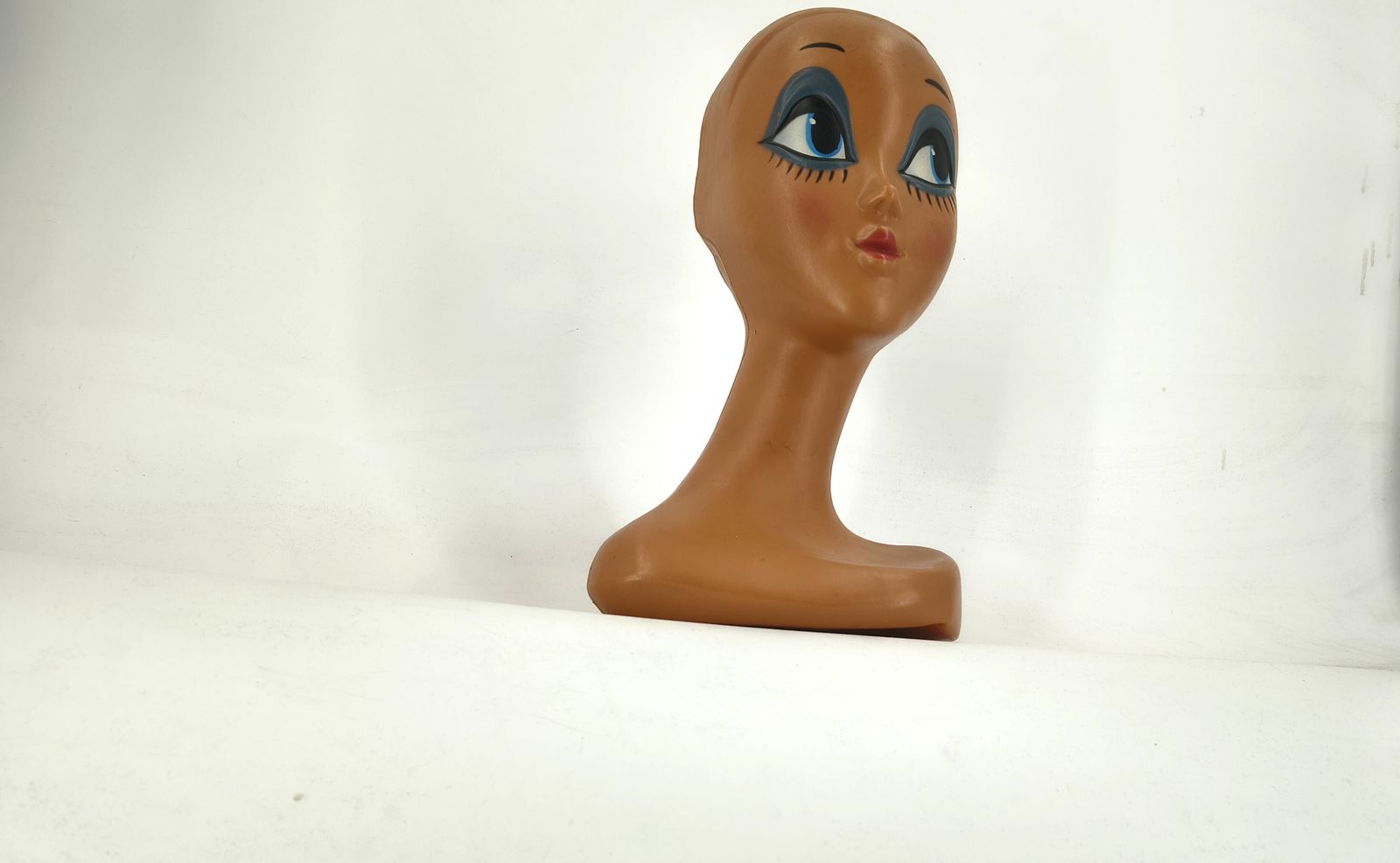 Vintage Twiggy Mannequin Head, 1970s