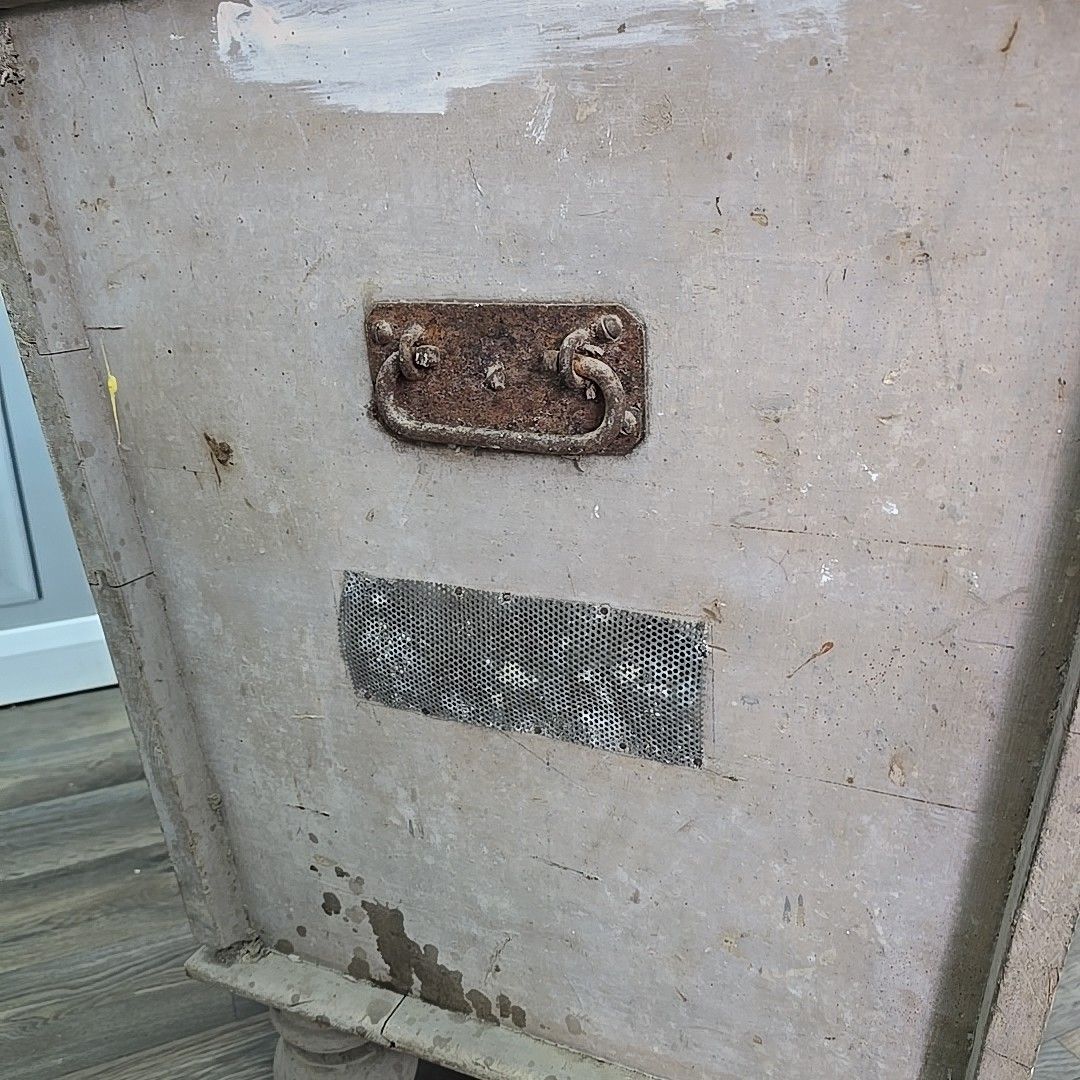 Antique Blanket Chest Storage Trunk Painted Pine Rustic Wooden Box Vintage photo vinterior