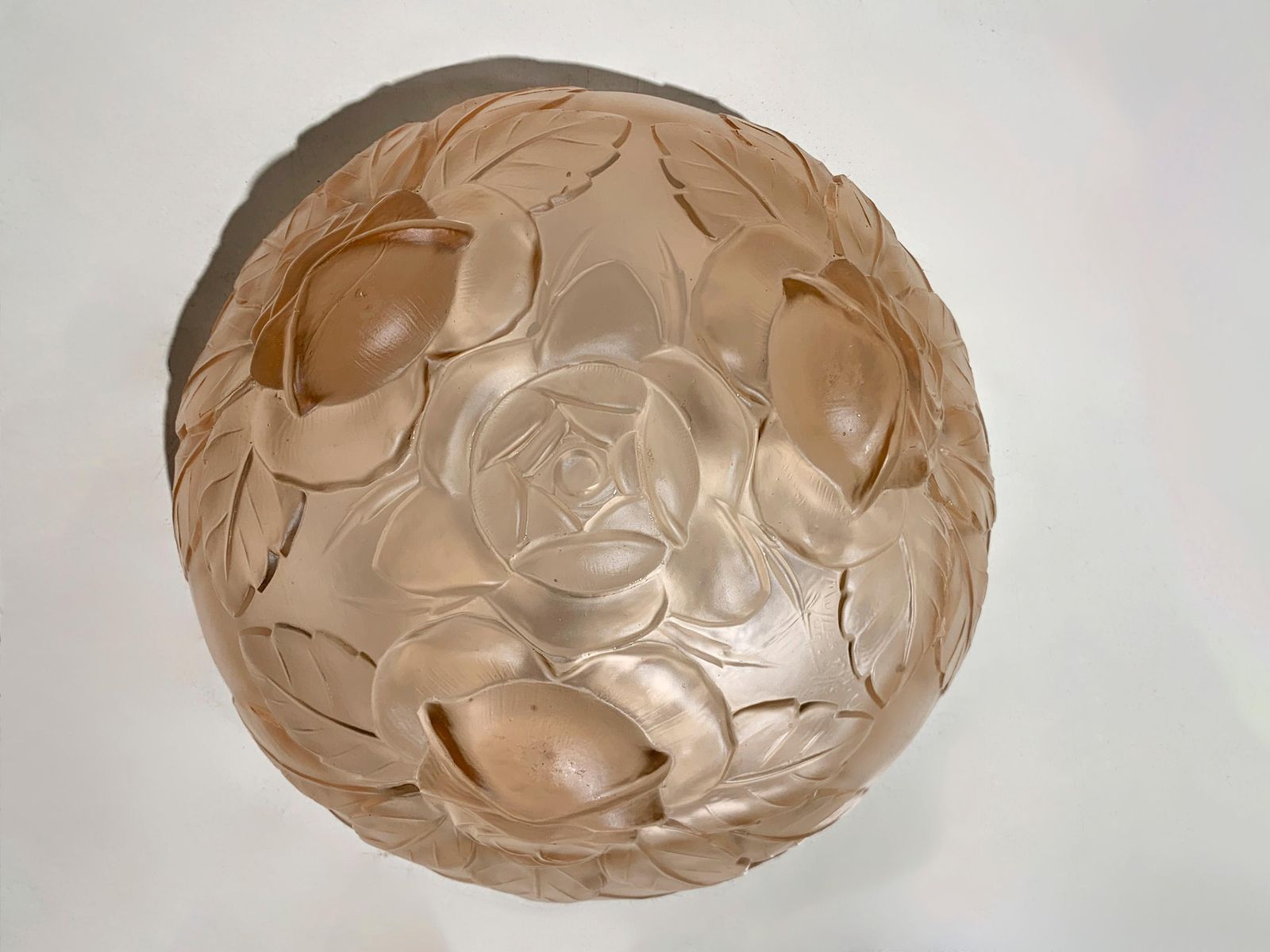 Muller Frères Lunévill Art Deco Peach Frosted Pressed Glass Rose Centerpiecebowl photo vinterior