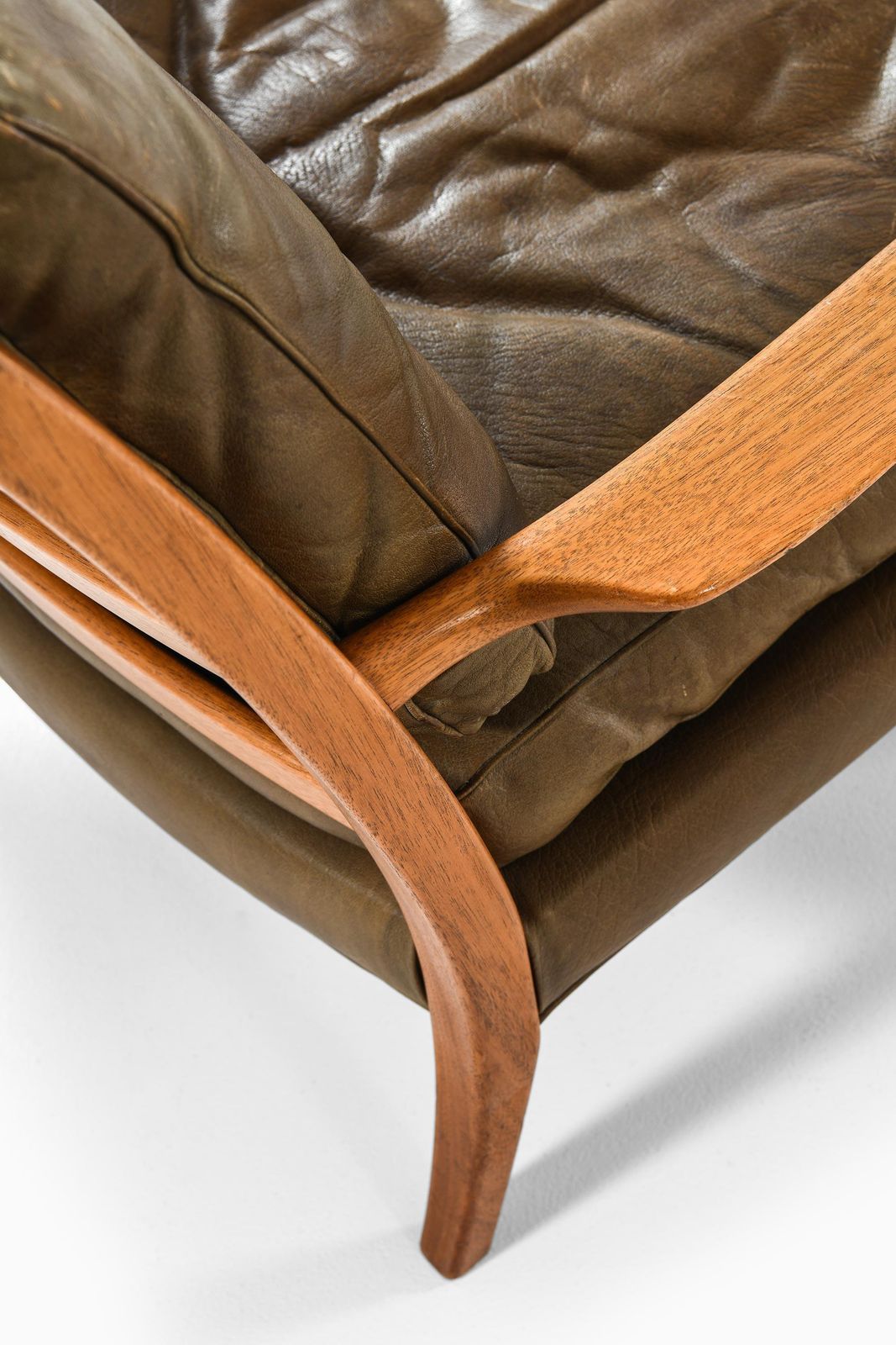 Set Of 2 Easy Chairs In Leather And Walnut By Arne Norell, 1960s photo 7284.0