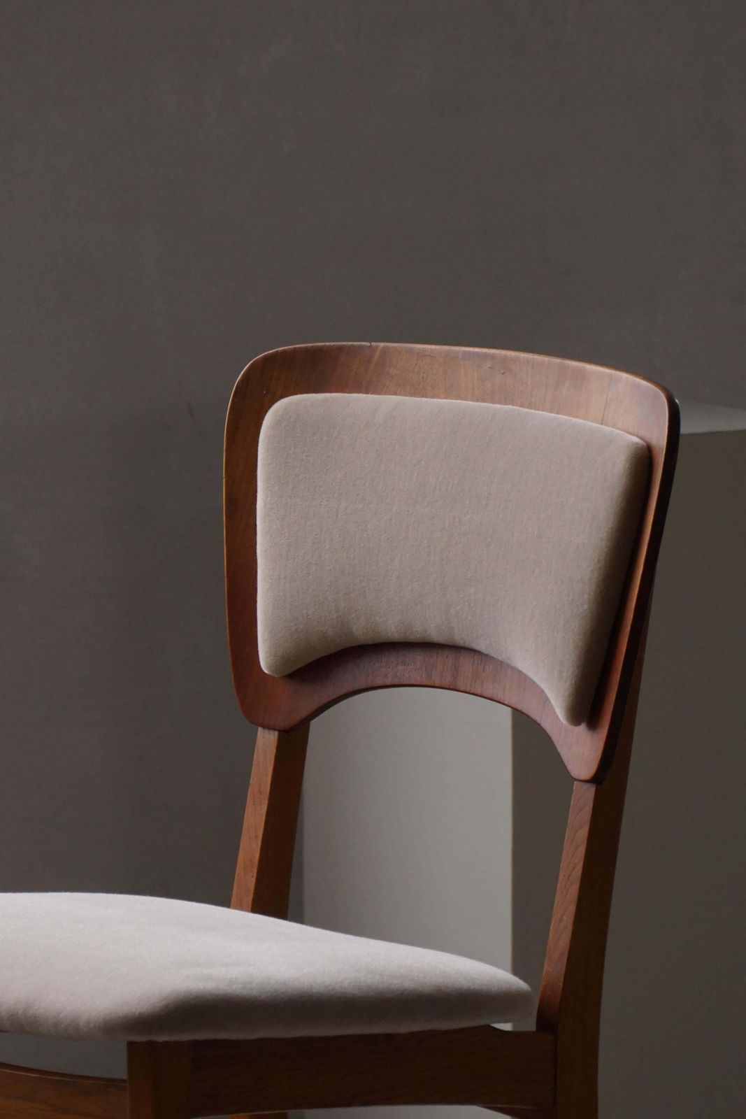 Danish Mid 20th Century, Set Of 6 Dining Chairs In Oak, Teak & Mohair, 1960s photo buy