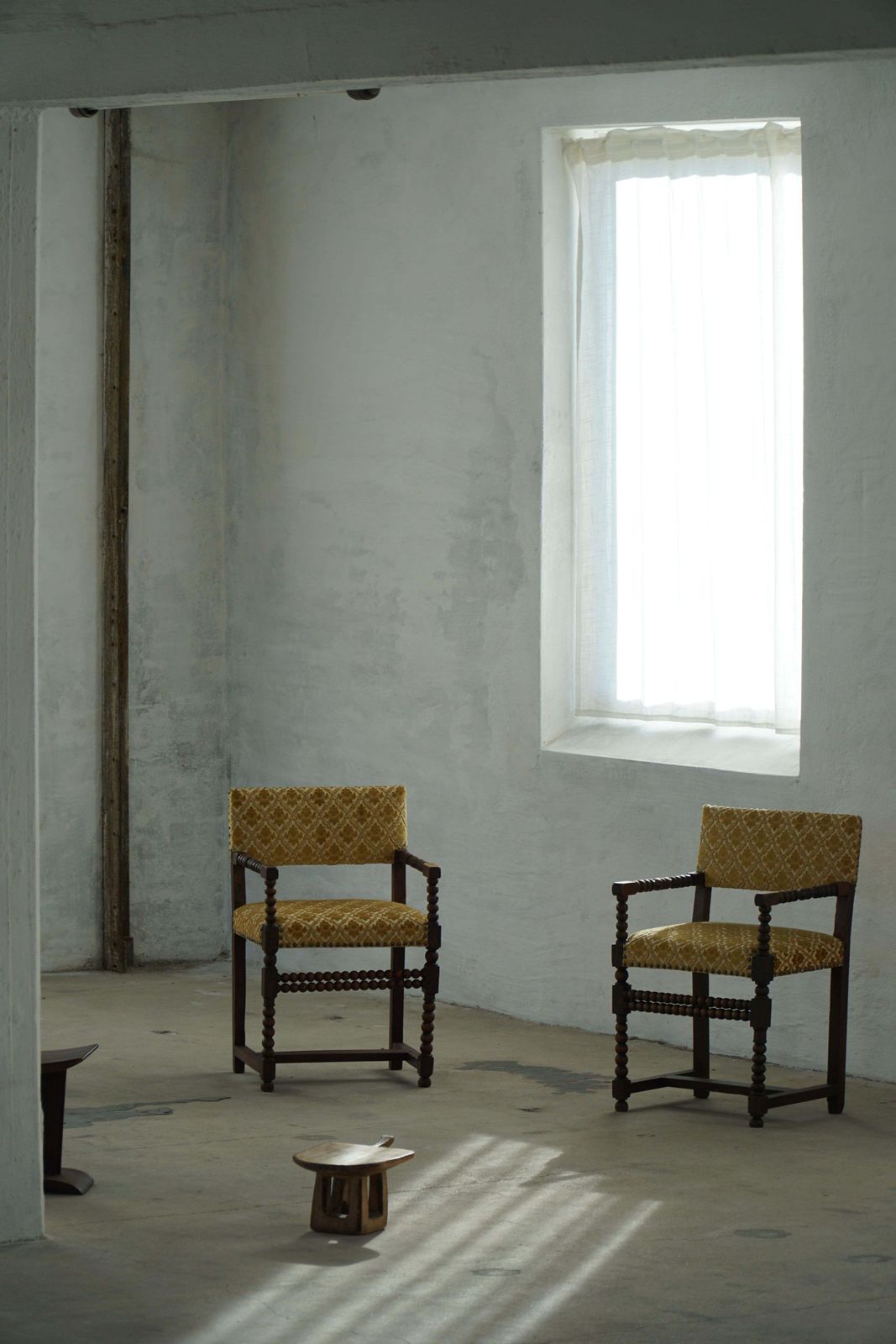 French Bobbin Louis XIII Style Armchair, Patterned Fabric, Early 20th Century photo furniture