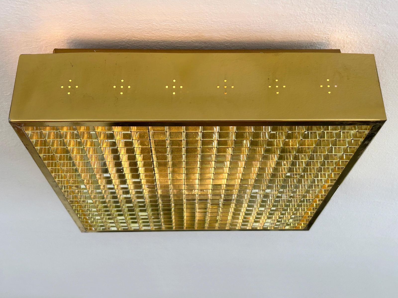 photo vintage Elegant Mid Century Modern Brass Flush Mount Or Ceiling Lamp Sweden 1960s