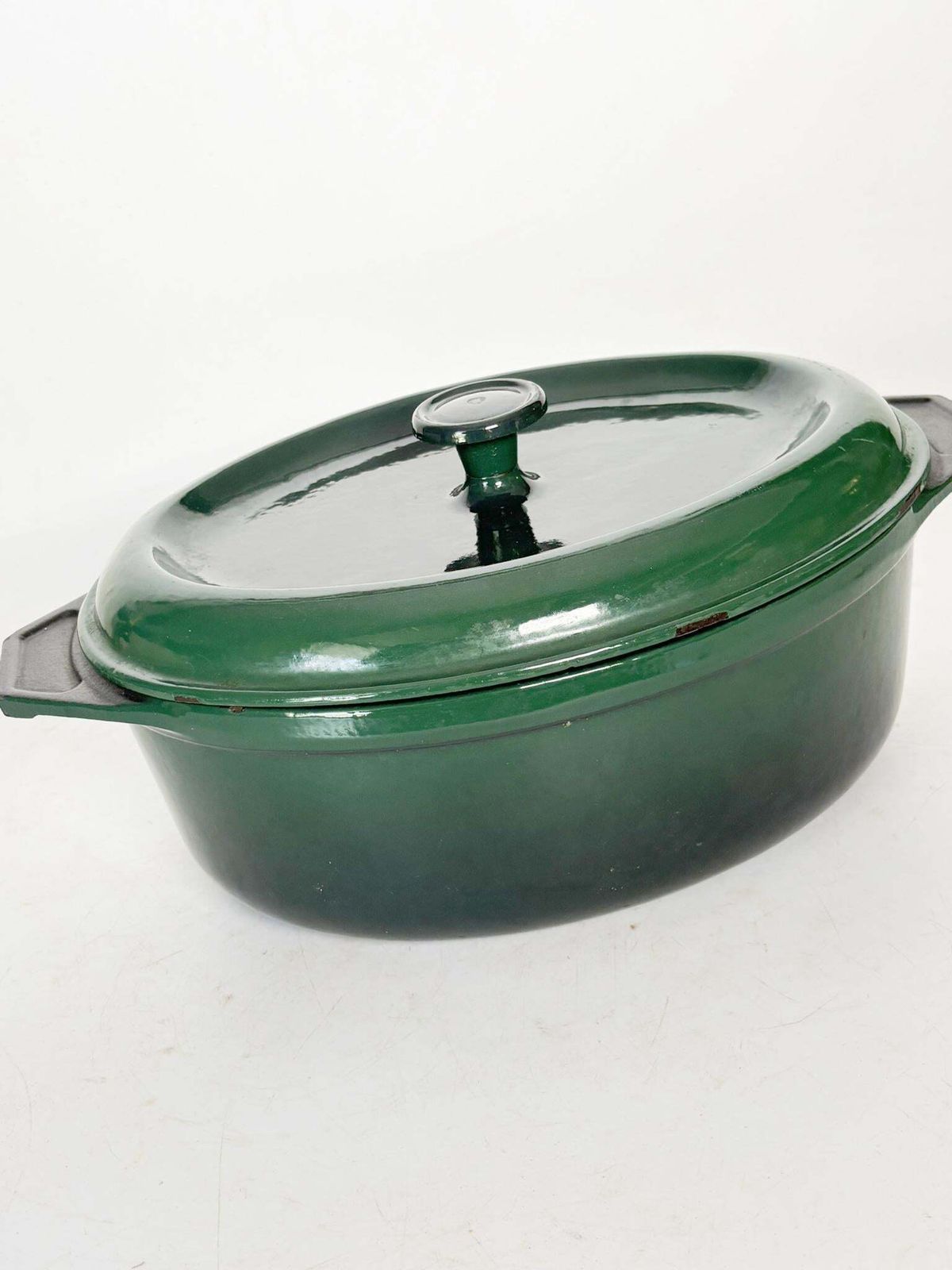 photo for sale Green Cast Iron Casserole Dish, France, 1970