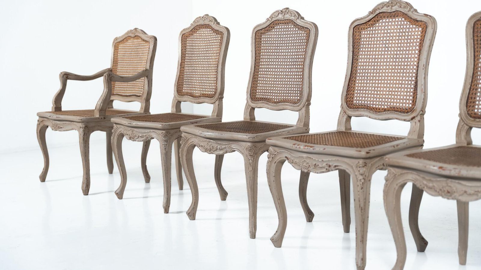 photo buy Set Of 4 Chairs And 2 Armchairs, Louis XV Style, Belgium