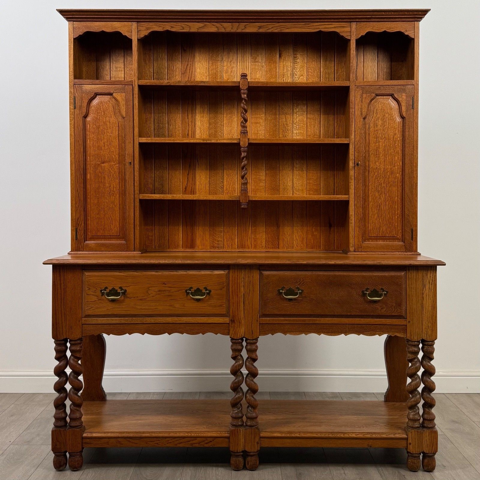 Antique 20th Century Barley Twist Dresser In Golden Oak ( Af 5329 )