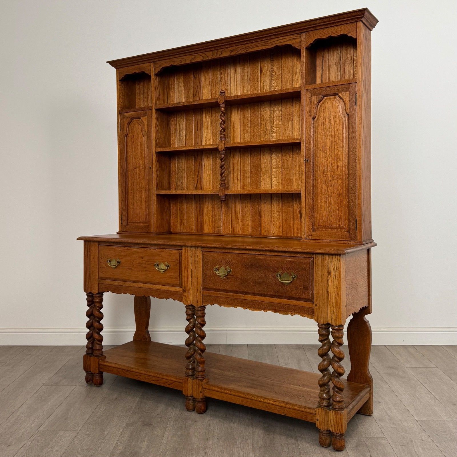 Antique 20th Century Barley Twist Dresser In Golden Oak ( Af 5329 ) photo for sale