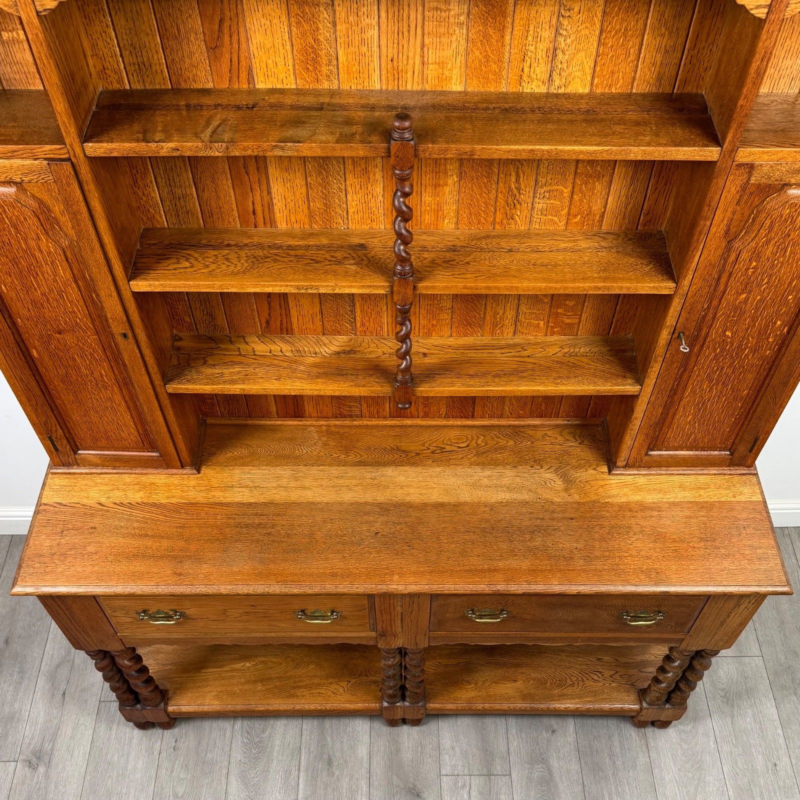 photo for sale Antique 20th Century Barley Twist Dresser In Golden Oak ( Af 5329 )