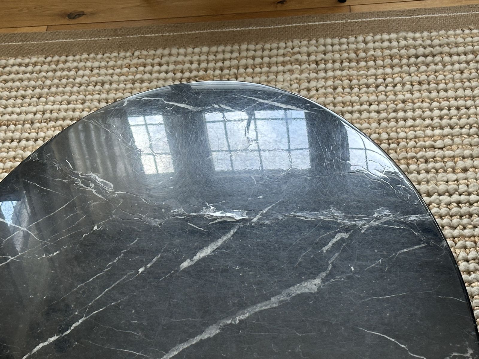 Knoll Saarinen "Tulip" Black Marble Coffee Table photo 1200.0