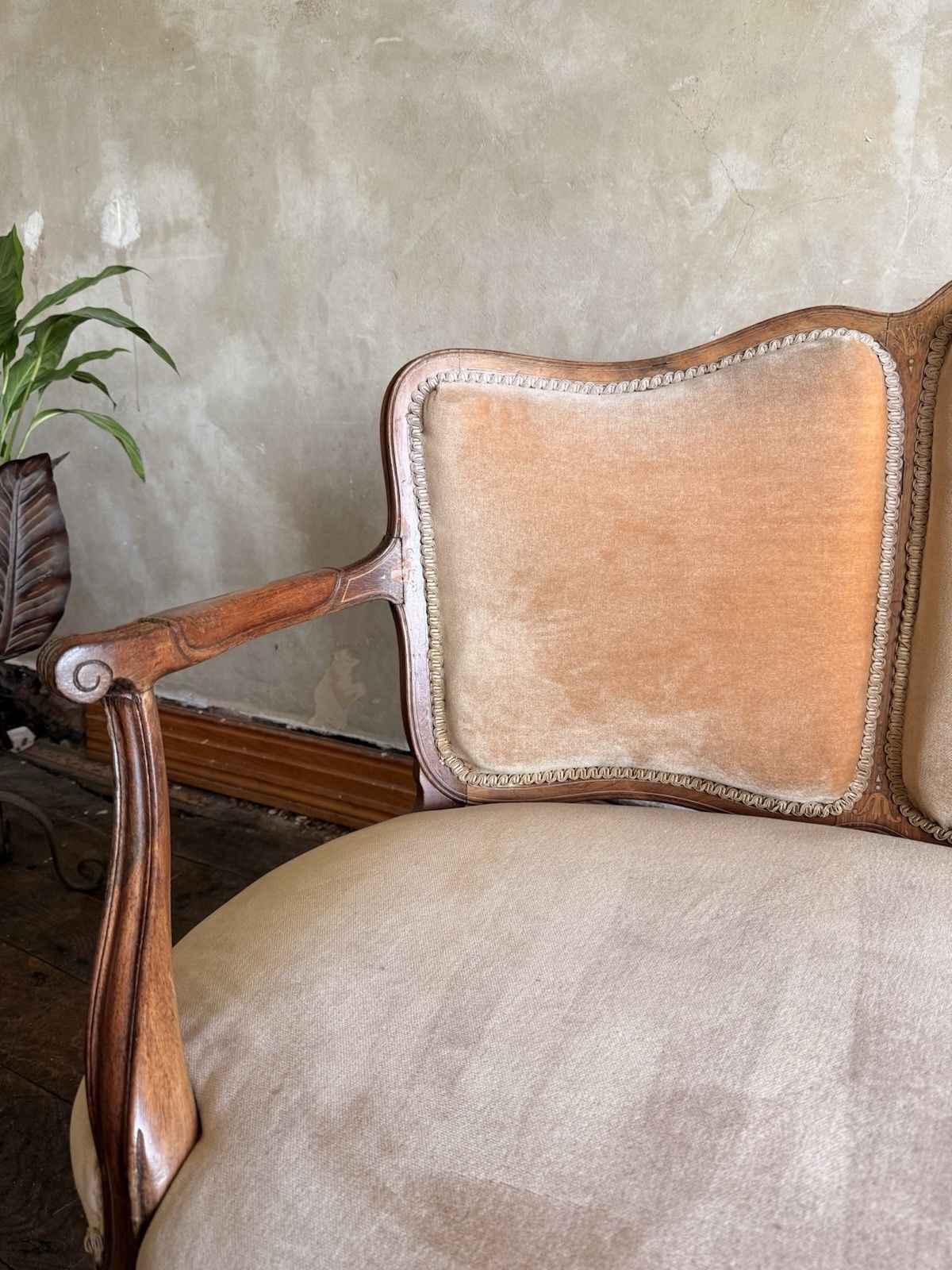 photo buy Antique Terricotta Velvet Inlaid Louis XV Continental Chaise Longue Sofa Daybed