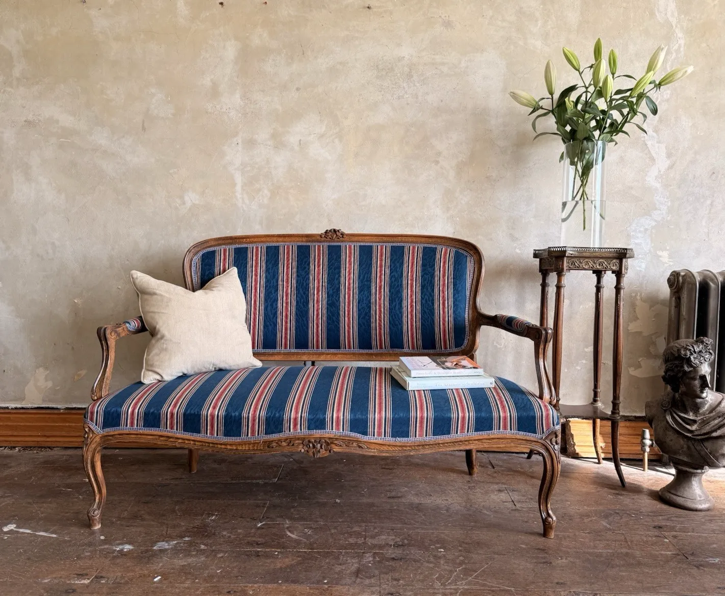 Antique Continental  Louis XV Deep Blue Red Stripe Chaise Longue Settee Sofa photo furniture