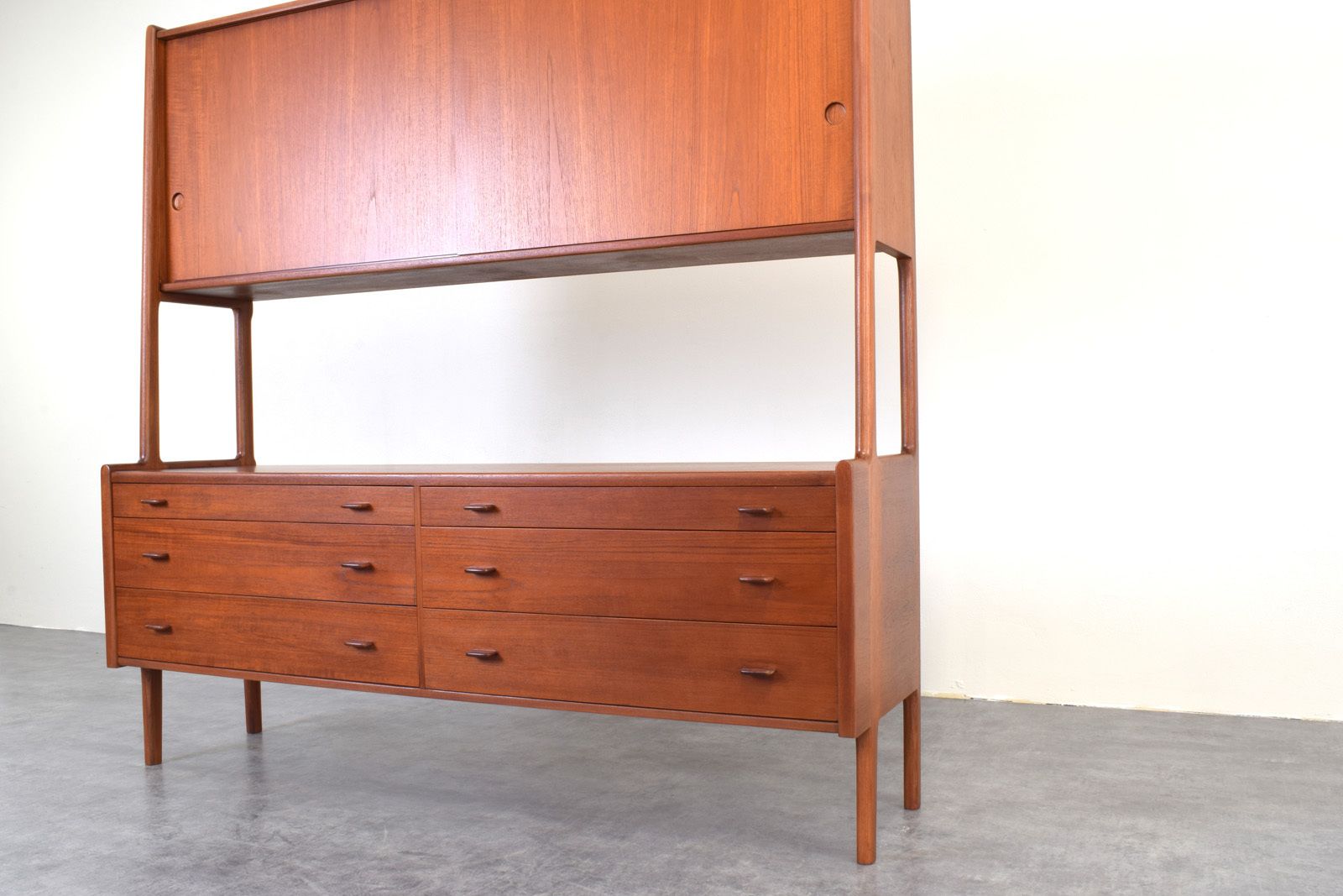 photo furniture Mid Century Danish Teak Credenza Model Ry 20 By Hans Wegner For Ry Møbler