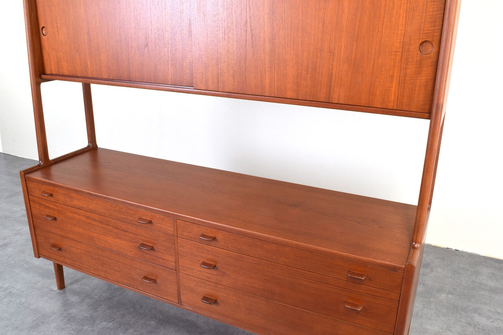 photo vintage Mid Century Danish Teak Credenza Model Ry 20 By Hans Wegner For Ry Møbler