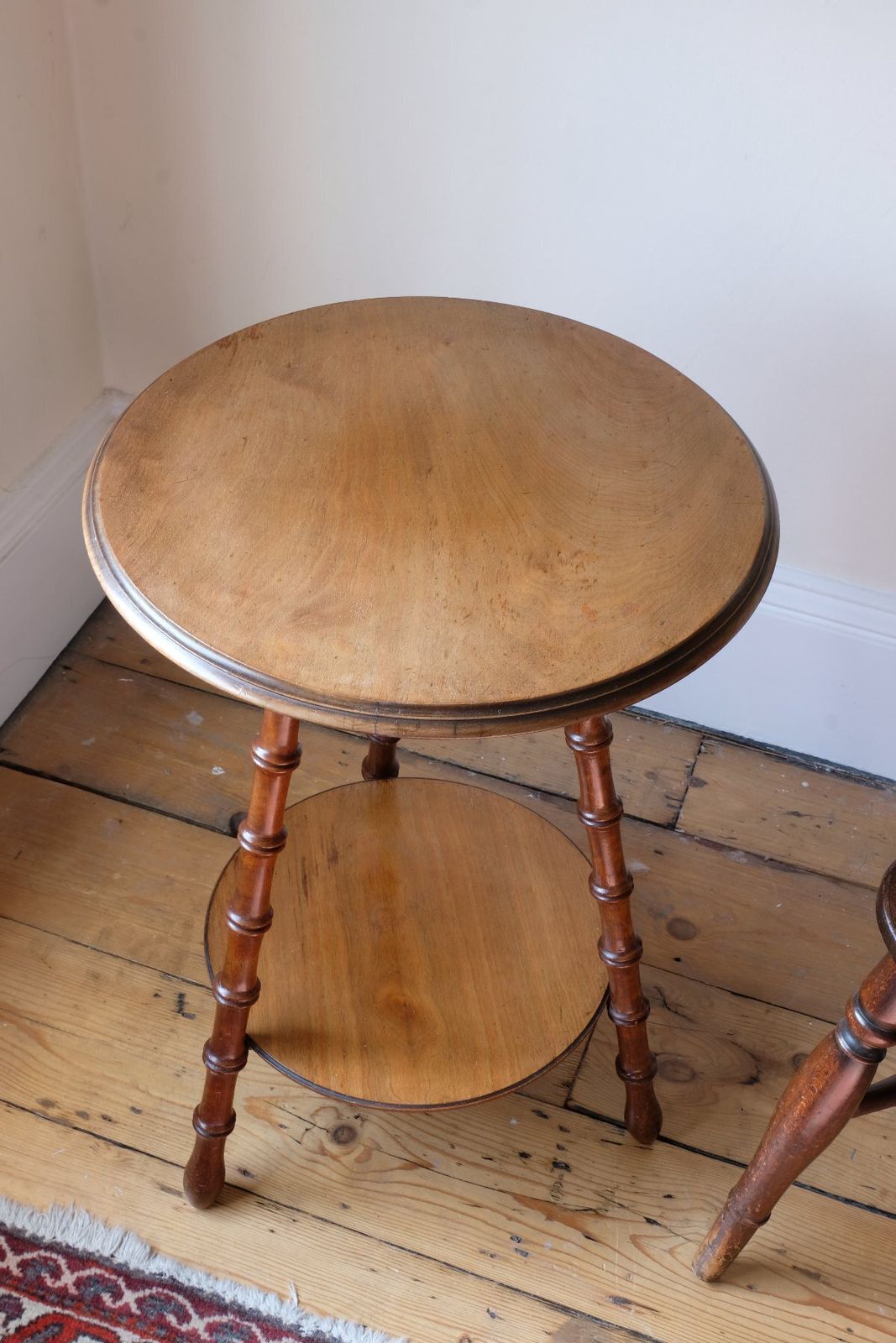 photo vintage William Gerrard ‘Gypsy’ Cricket Table – Two Tone Mahogany, Hampshire, C.1870–1895
