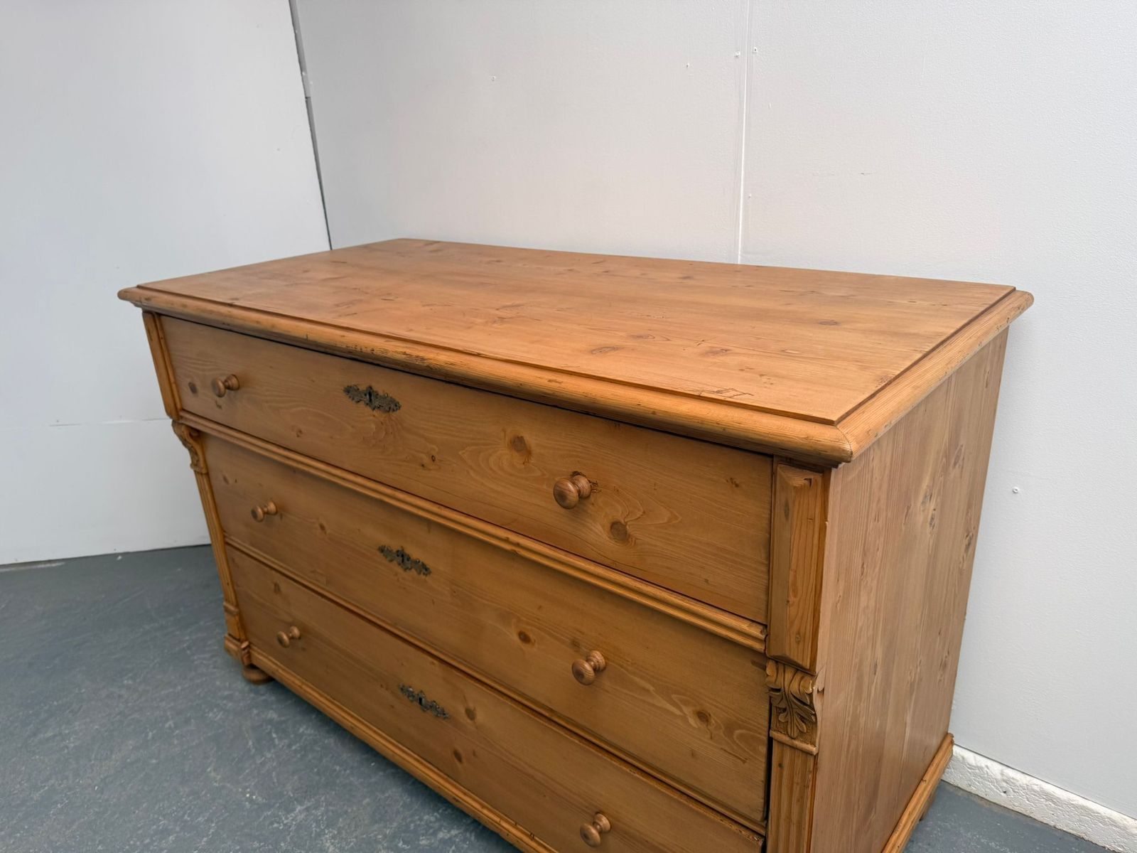 A Low Wide Pine Hungarian Victorian Waxed 3 Drawer Chest Of Drawers photo furniture