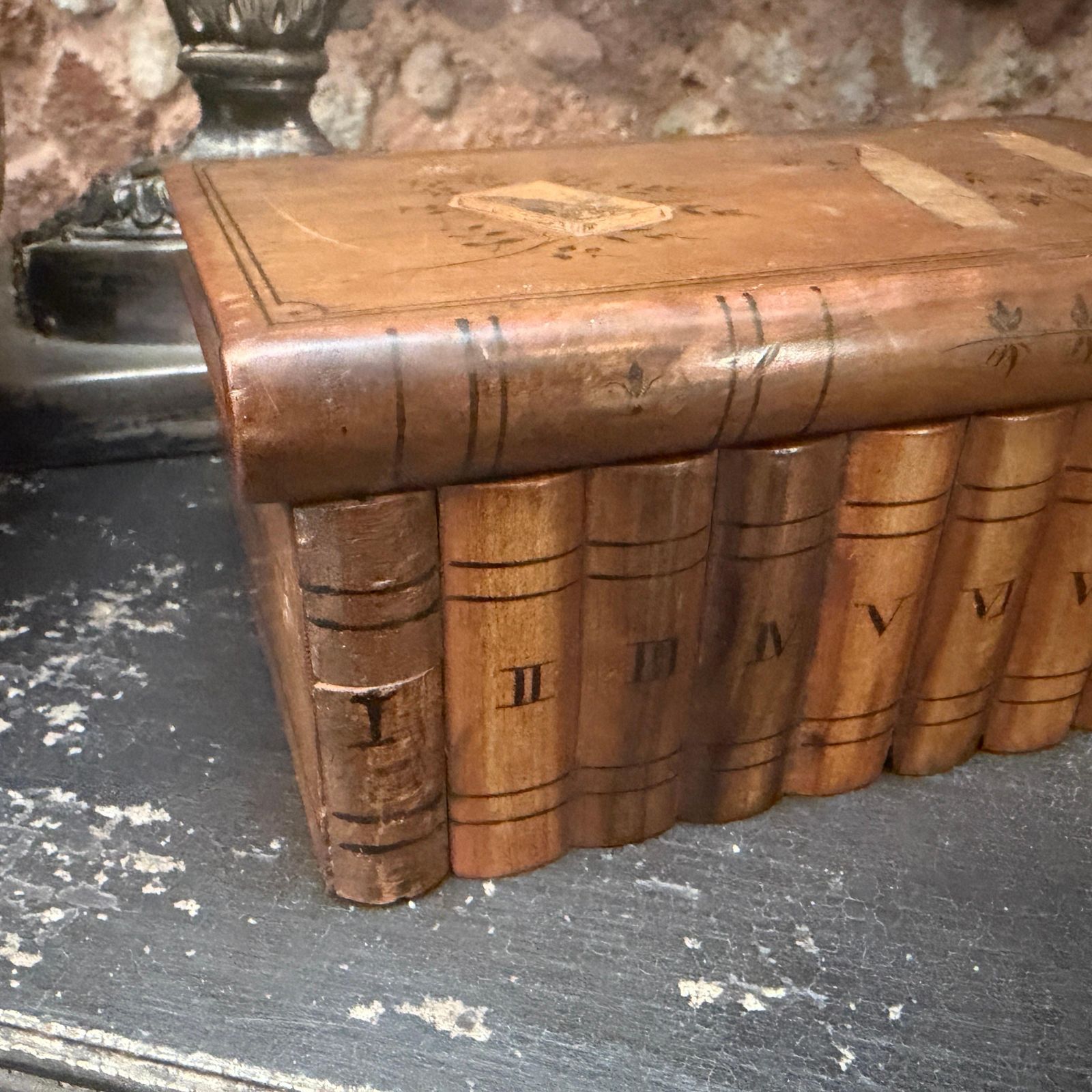 photo buy 1920s Art Deco Inlaid Fruit Wood Cigar Box Form Sorrento Italy