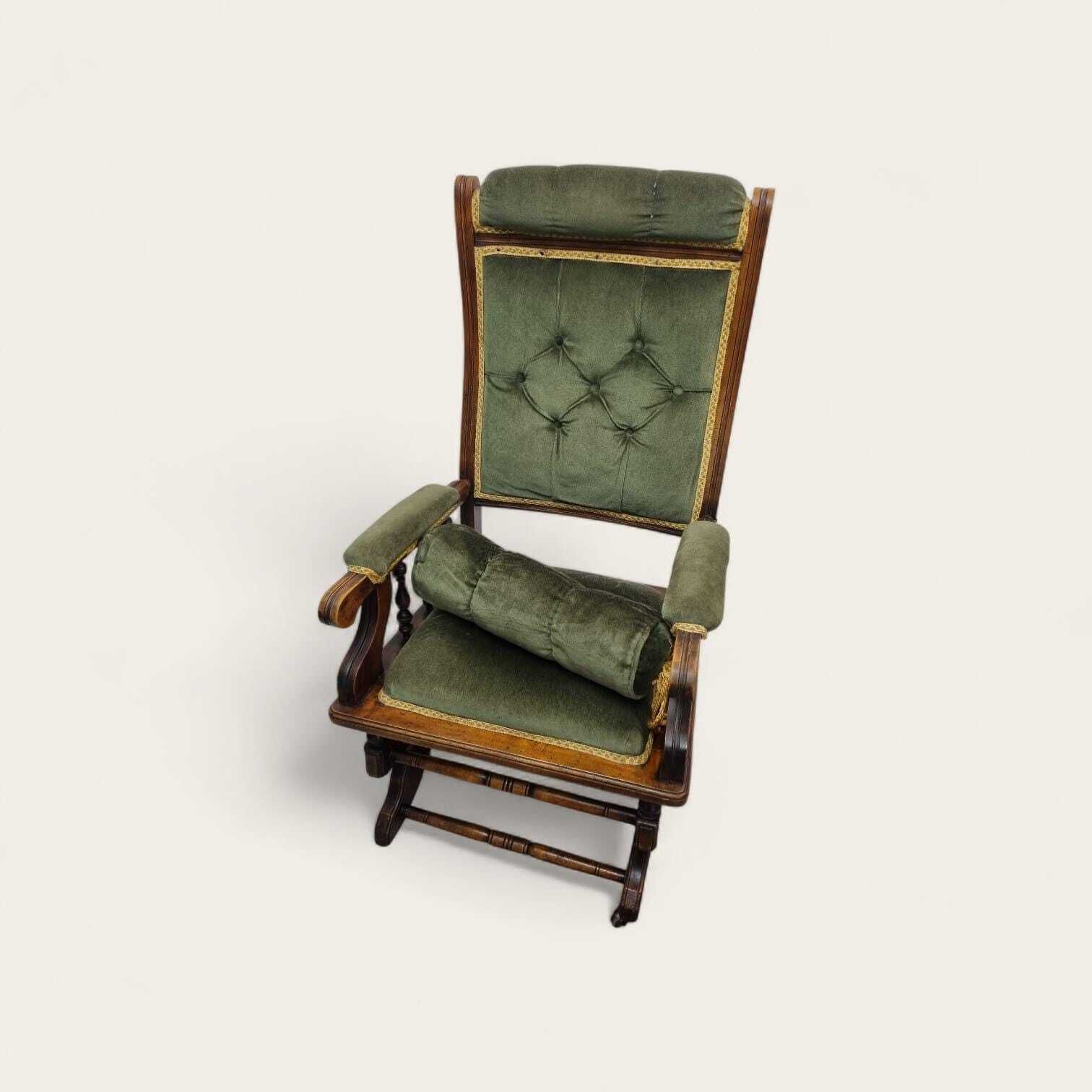photo for sale Antique Traditional American Rocking Chair / C.1920