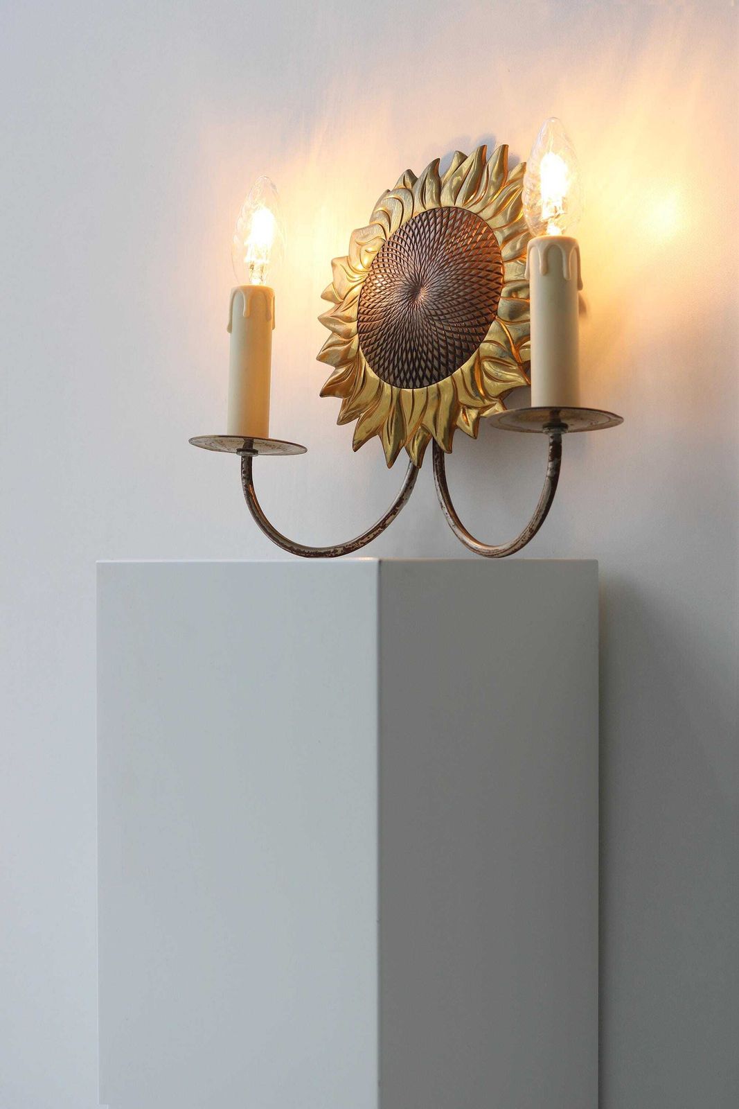 Maison Charles Sunflower Sconce, Marked Charles & Fils France, 1960s Brass Bronze Light photo vinterior