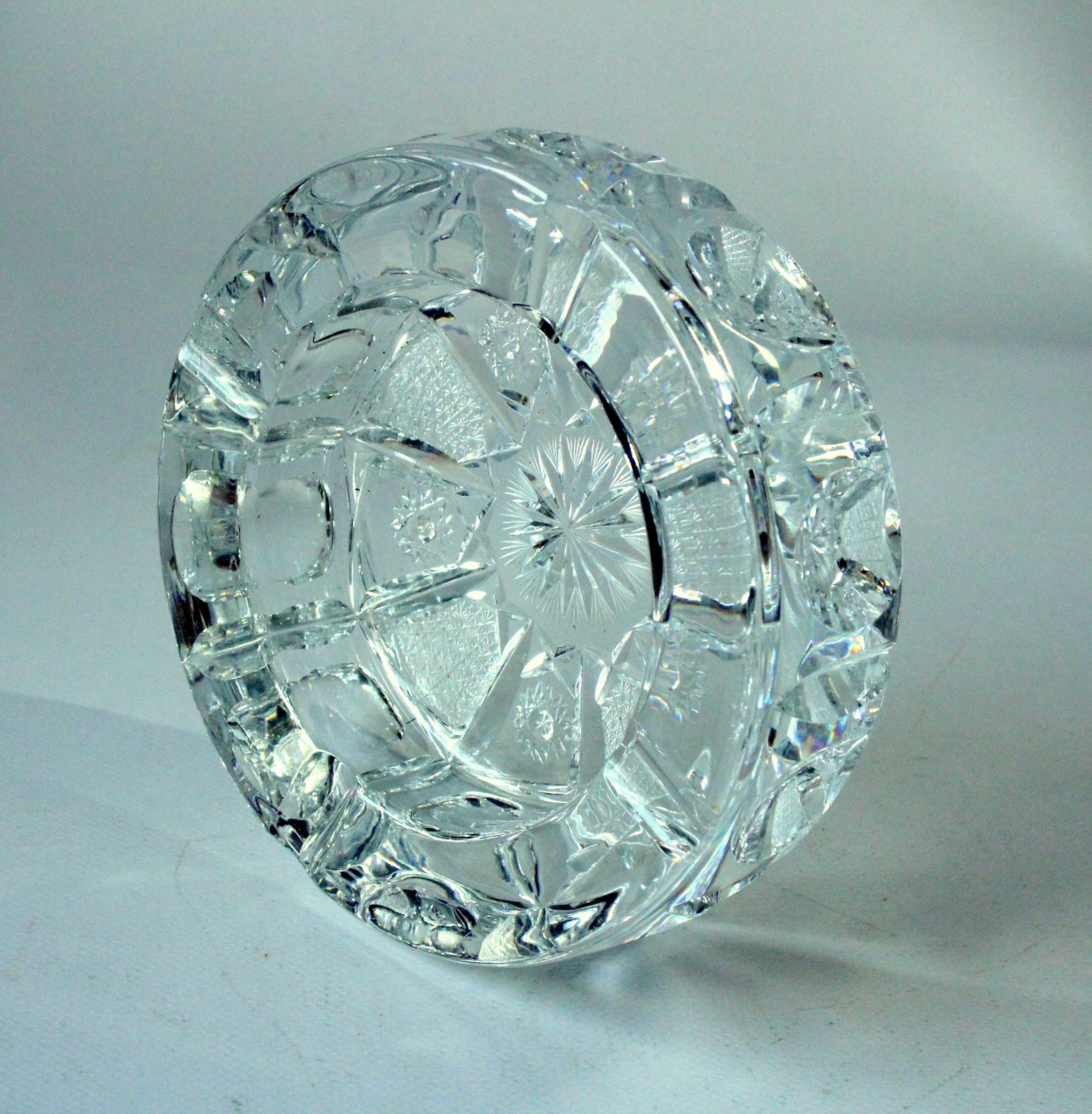 Art Deco   Heavy Lead Crystal Glass Ashtray From The 1930s photo vinterior