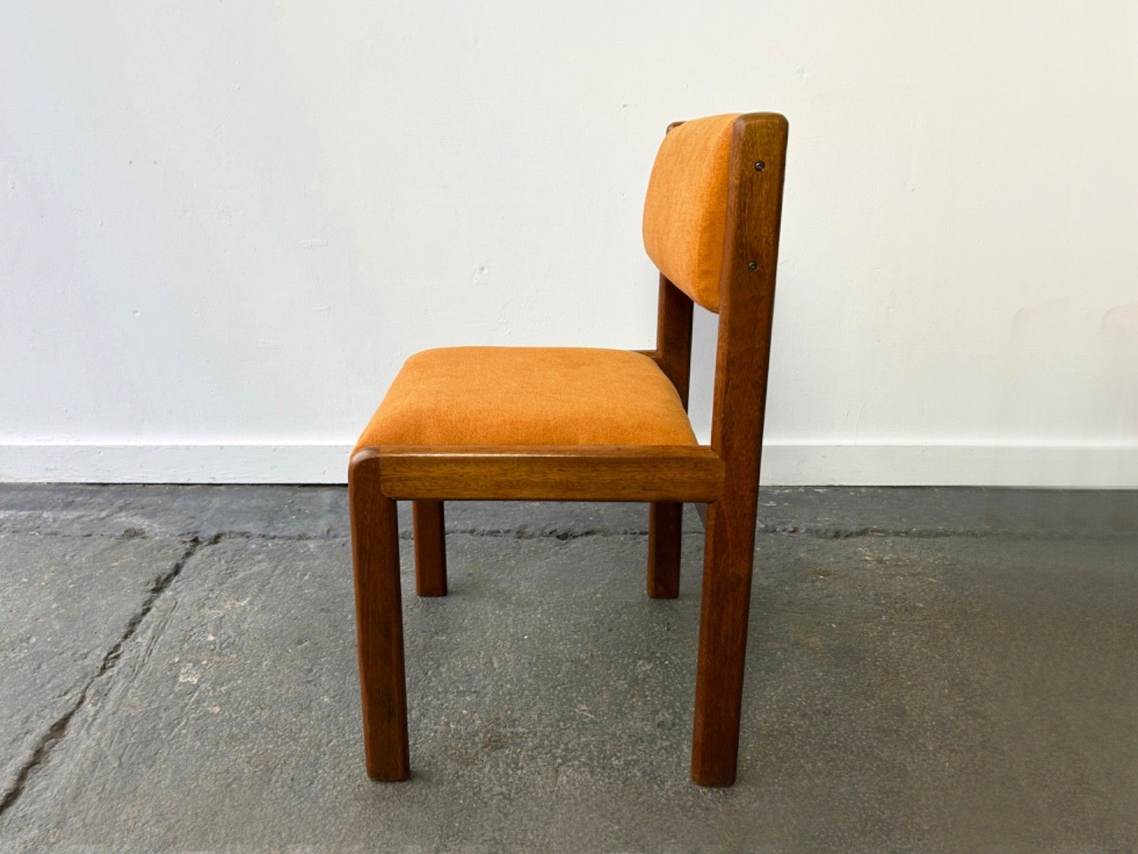 1960s Mid Century Modern Set Of 4 Reupholstered Dining Chairs By G Plan photo 820.0