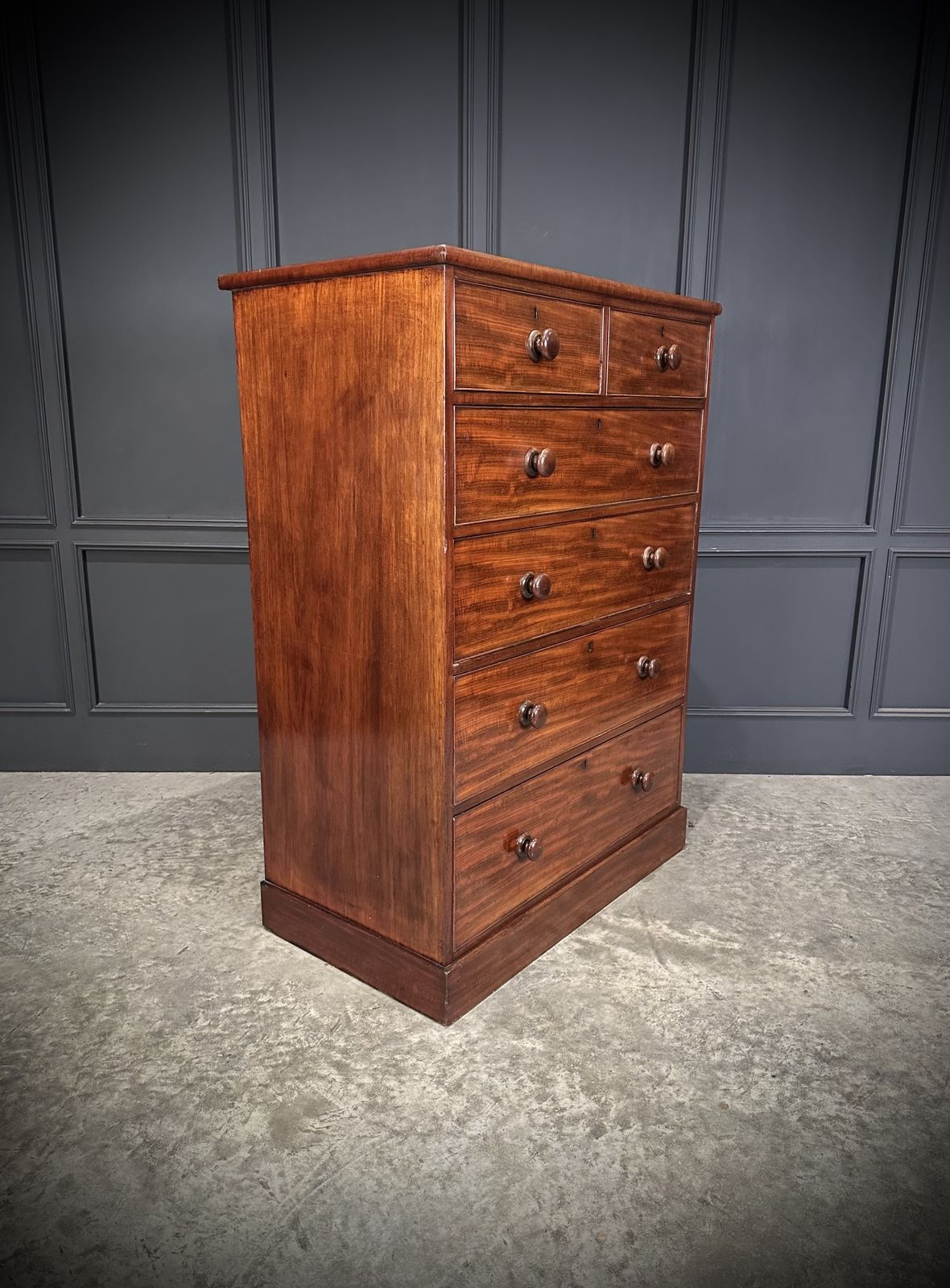 Victorian Mahogany Chest Of Drawers photo for sale