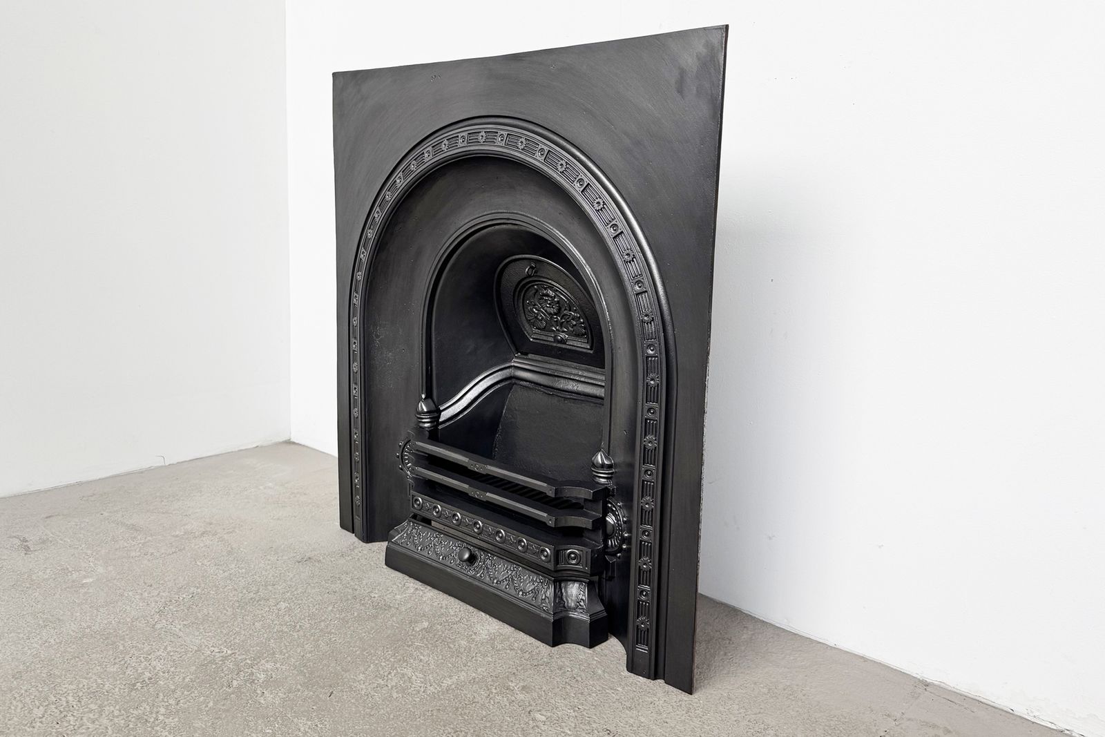 Antique Mid Victorian Ornate Cast Iron Arched Fireplace Insert photo for sale