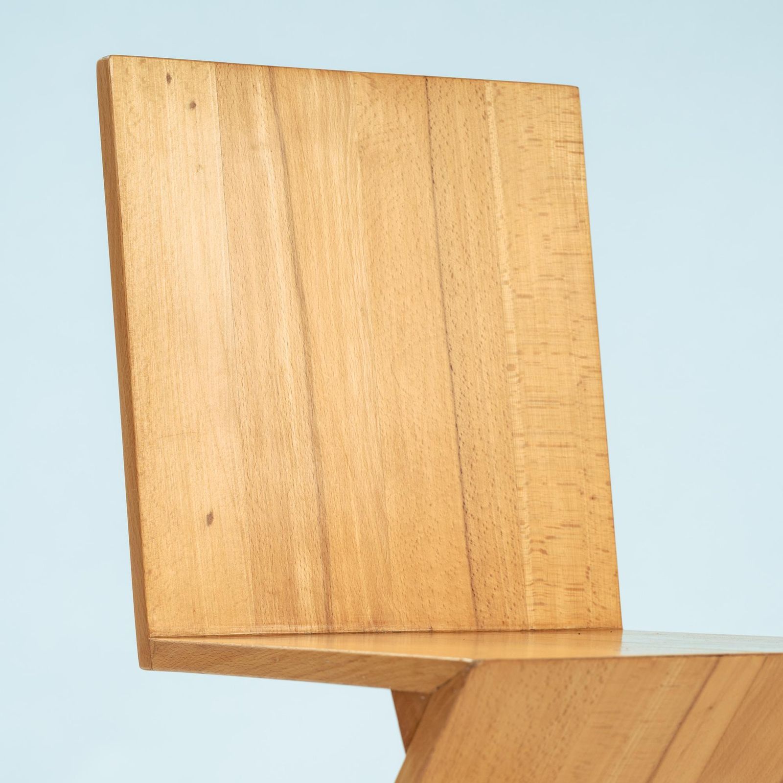 photo furniture 4 Zig Zag Ashwood Modernist Chairs After Design Gerrit Rietveld, De Stijl 1930's