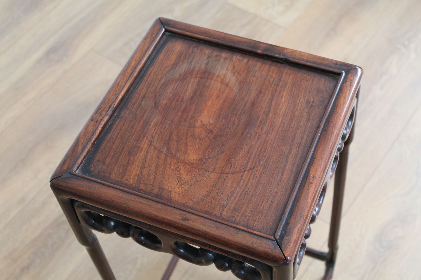 photo vinterior Chinese Hardwood Jardiniere Or Vase Stands