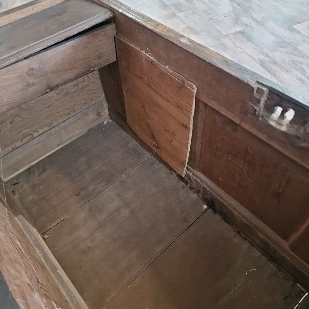 photo vintage Antique Wooden Coffer Mule Chest Carved Panel Blanket Box Trunk Jacobean Style