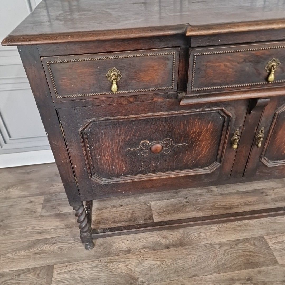 photo furniture Antique Carved Court Cupboard Wood Barley Twist Oak Buffet Cabinet Sideboard