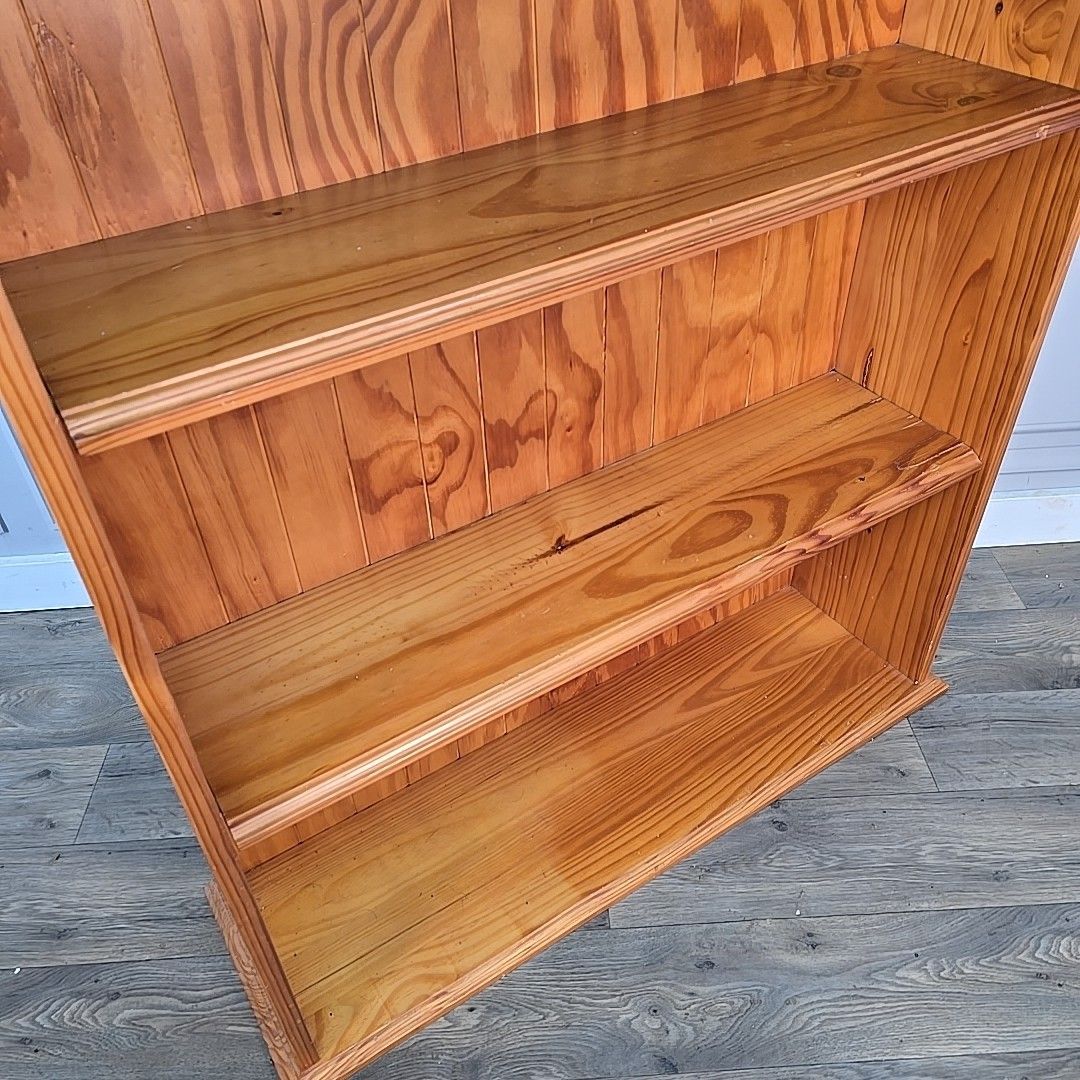 Vintage Pine Open Bookcase – Three Shelf – Scalloped Top Book Shelves Retro Wood photo Furniture