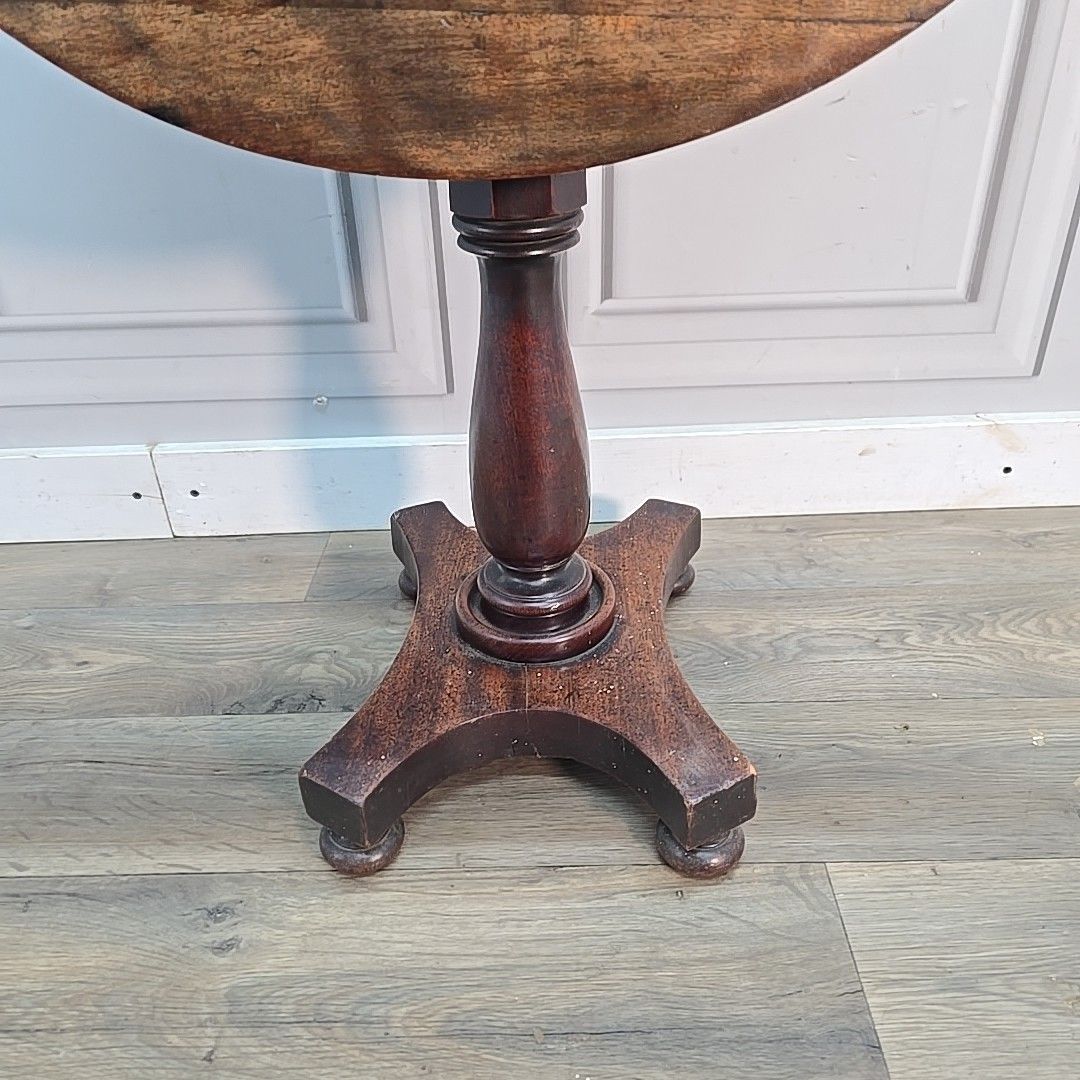 photo buy Antique Tilt Top Table – Side Inlaid Marquetry Top – Pedestal Base Window Lamp