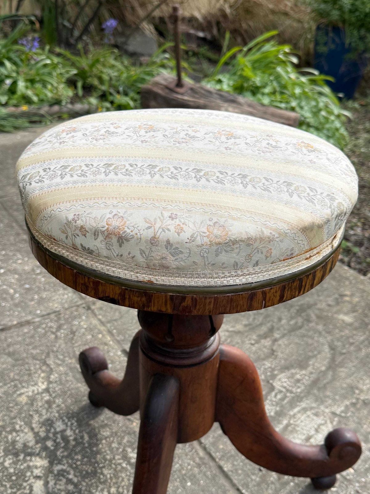 Antique Victorian Piano Stool Carved Walnut Adjustable Seat Yellwo Striped Floral Upholstery photo vinterior