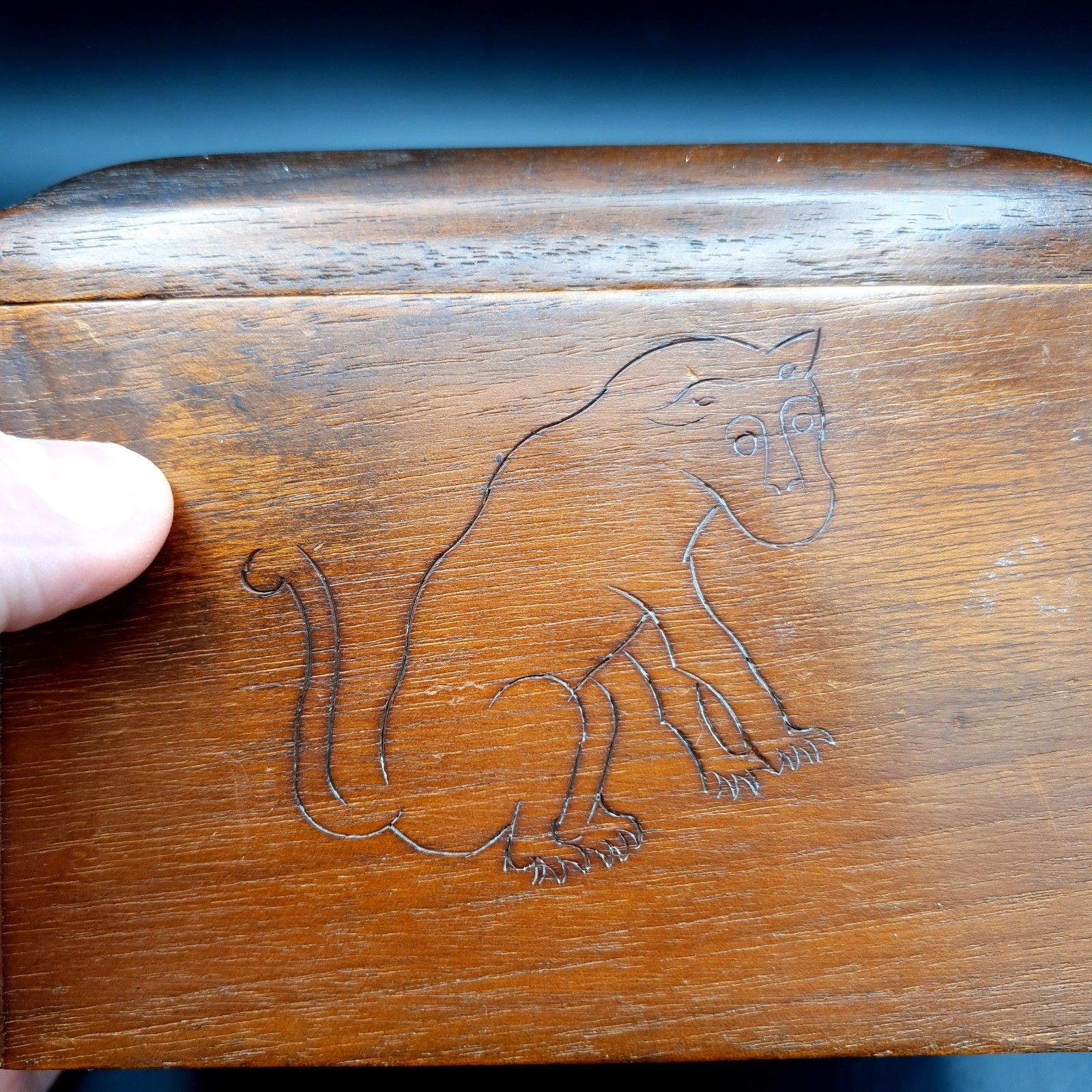 photo furniture Antique Apothecary Box Rising Tray Vial Holder Carved Monkey Wood Case