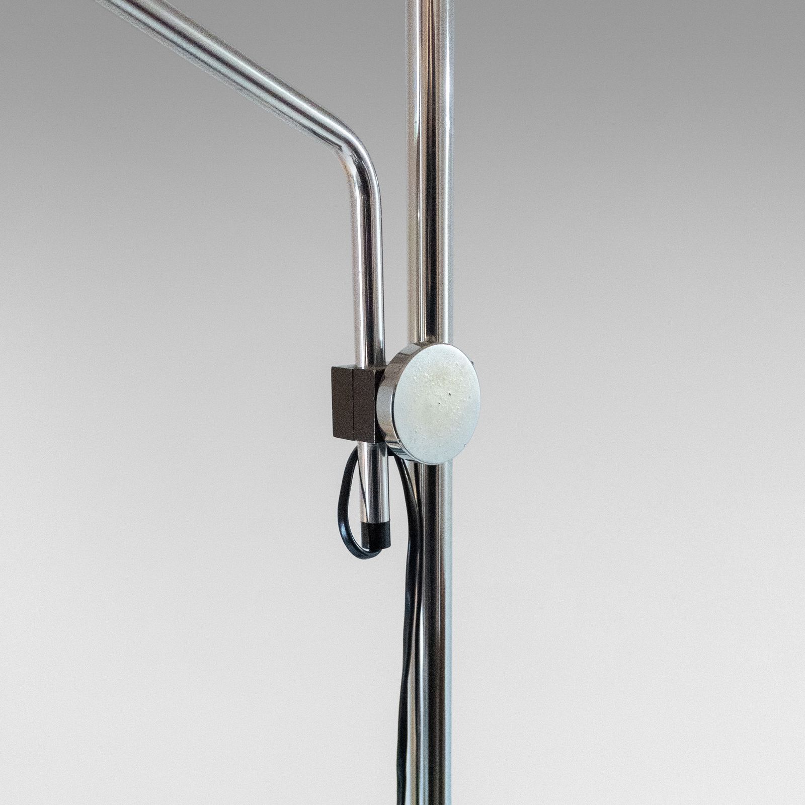 photo for sale Vintage Floor Lamp, Chromed And Metal Structure, Italy 1960s