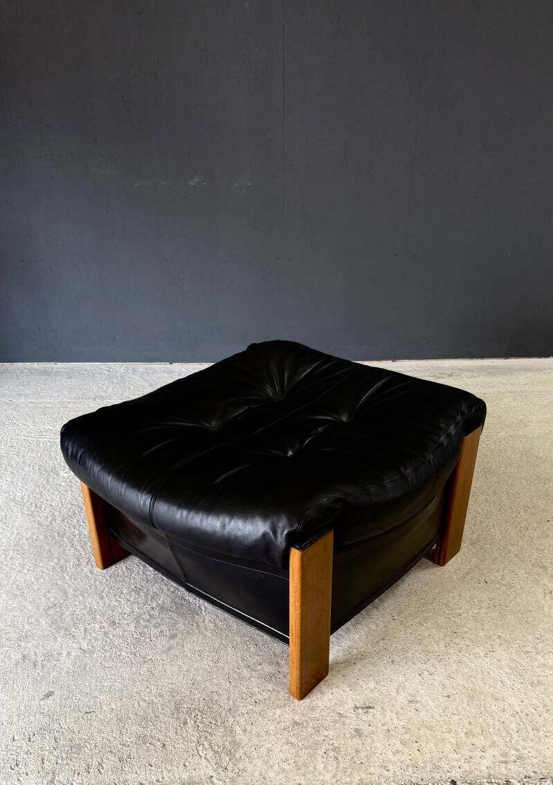 Postmodern Design Artona Xl Leather Ottoman By Afra & Tobia Scarpa For Maxalto, Italy 1980's photo furniture